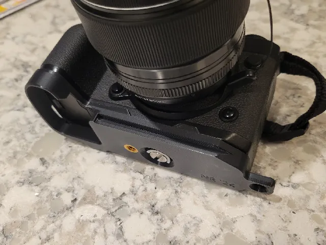 Fuji (Fujifilm) X-H2 XH2 X-H2S XH2S Base Plate with Arca-Swiss Adapter