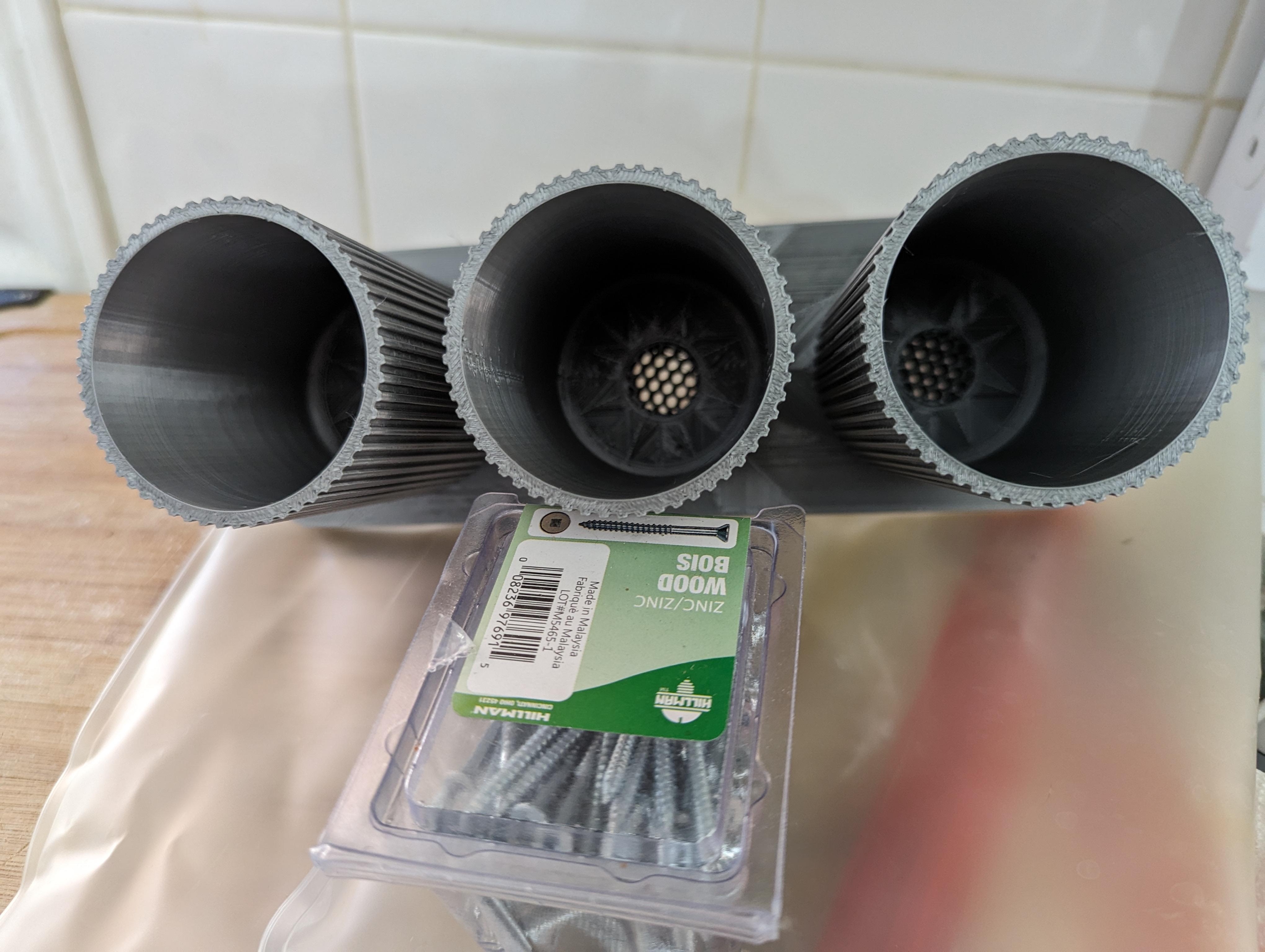 Countertop Utensil Organizer - Drainage hole remix