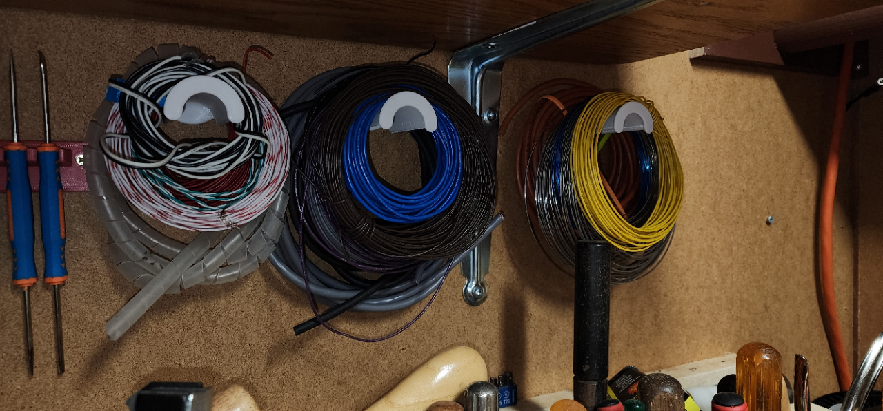 Wire_testLead_hook