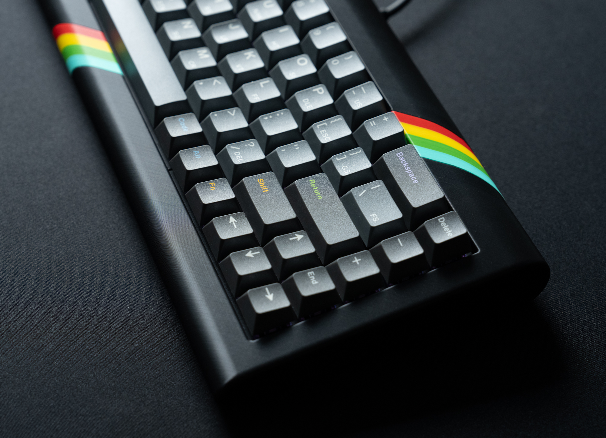 Kada Spectrum - a 65% mechanical keyboard