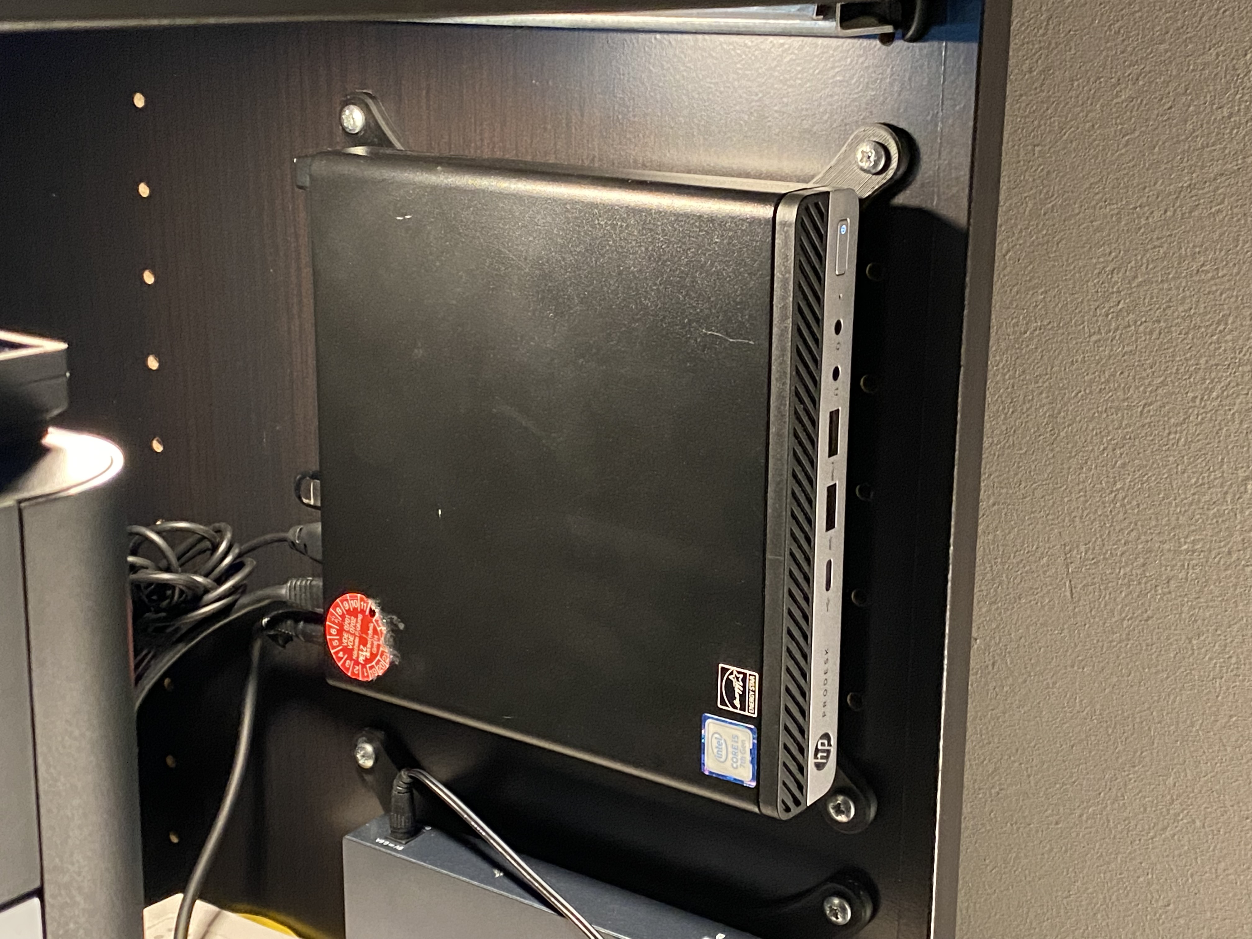 HP ProDesk 600 G3 mini mount compatible for ikea pax (32mm grid)