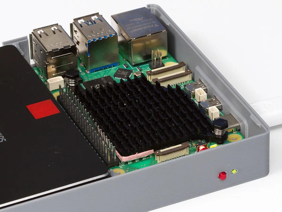 Raspberry Pi-5 SSD Case by OzRocky | Download free STL model ...