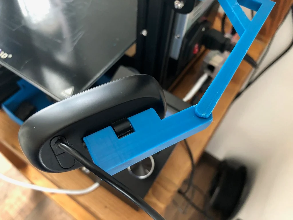 Logitech C270 camera mount for ender 3 by damiensully | Download free ...