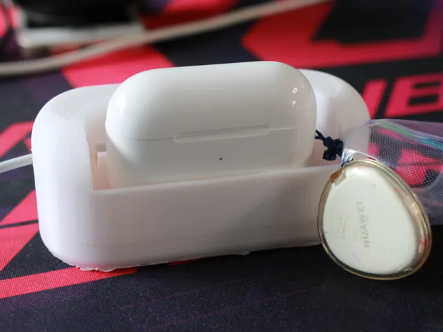 Airpods Pro with Apple Watch Charger Stand