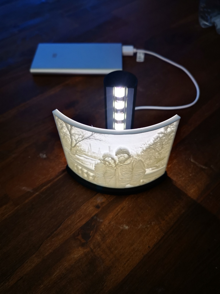 Miniatura 2 do modelo 3D Lithophane Ständer USB Light