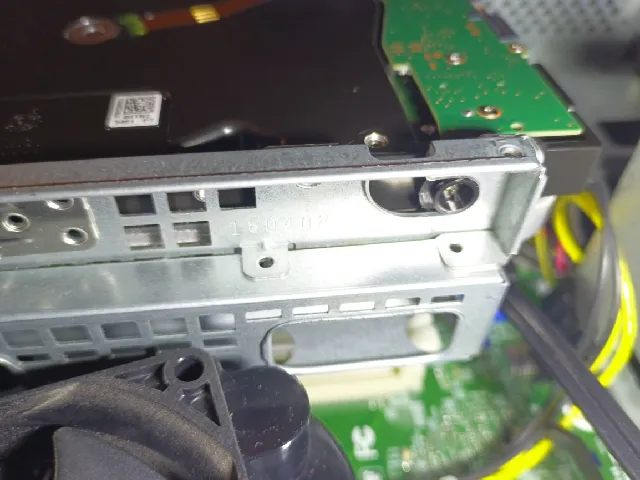 HP Prodesk Hard Drive Grommet for 6-32 screws