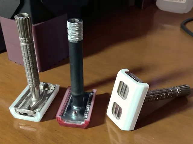 Parametric Snap-on Cover for Safety Razors