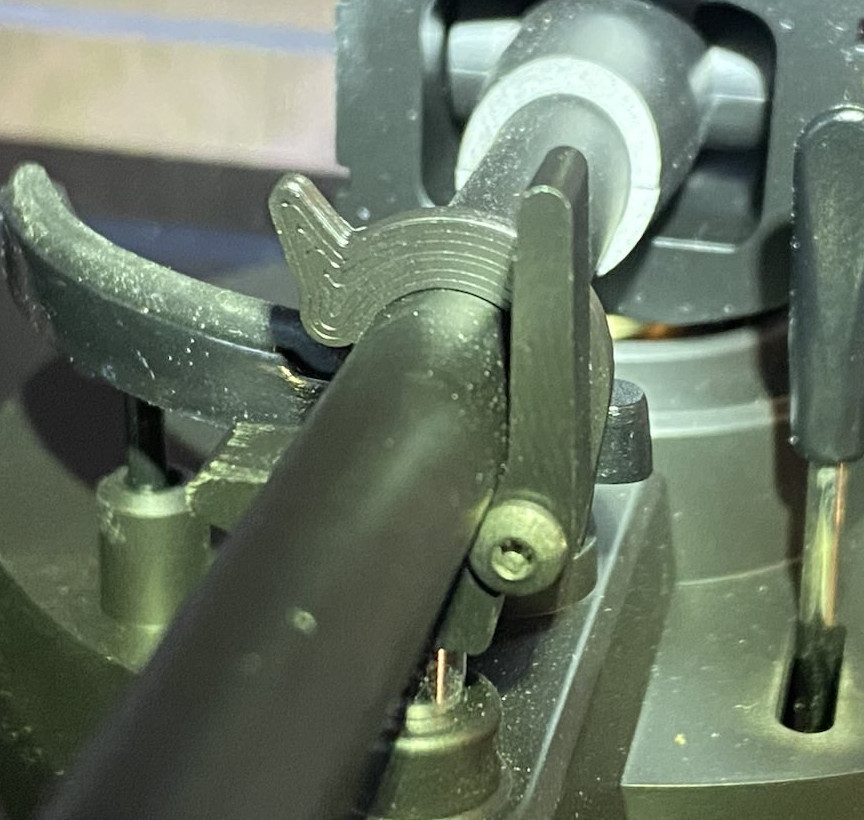 Yamaha Vinyl 500 tonearm lock/clamp