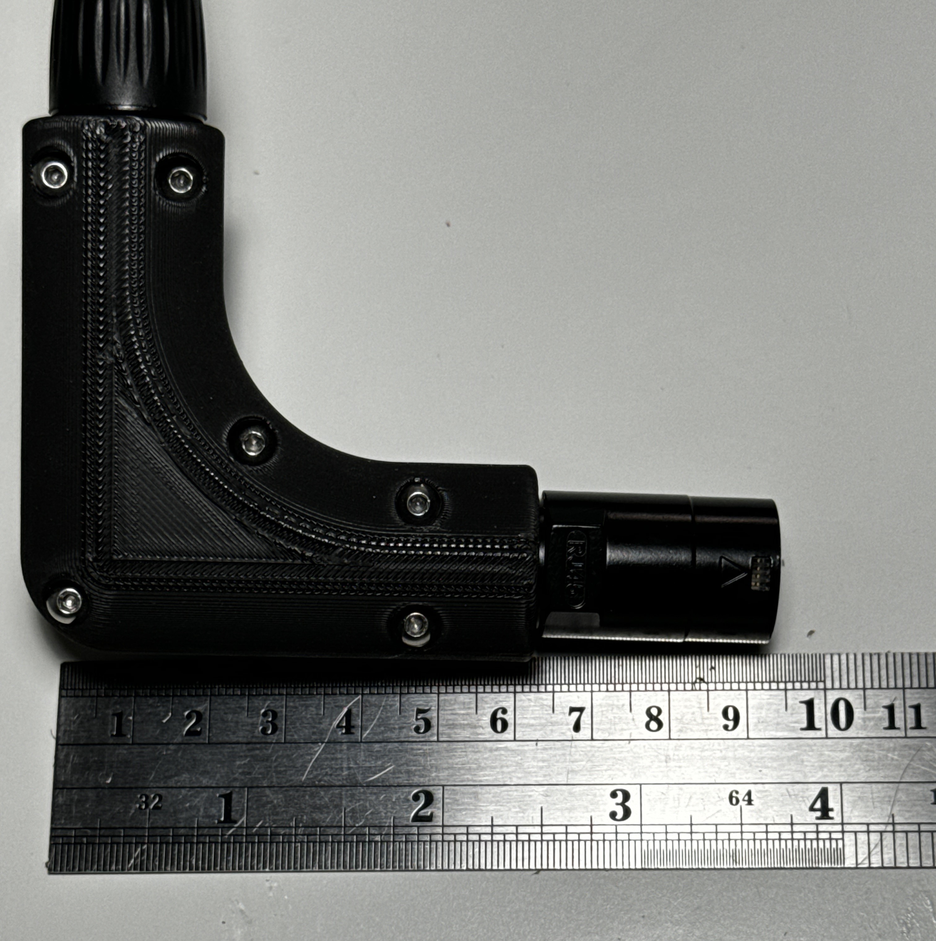 Miniatura 2 do modelo 3D Ethercon 90 Adapter