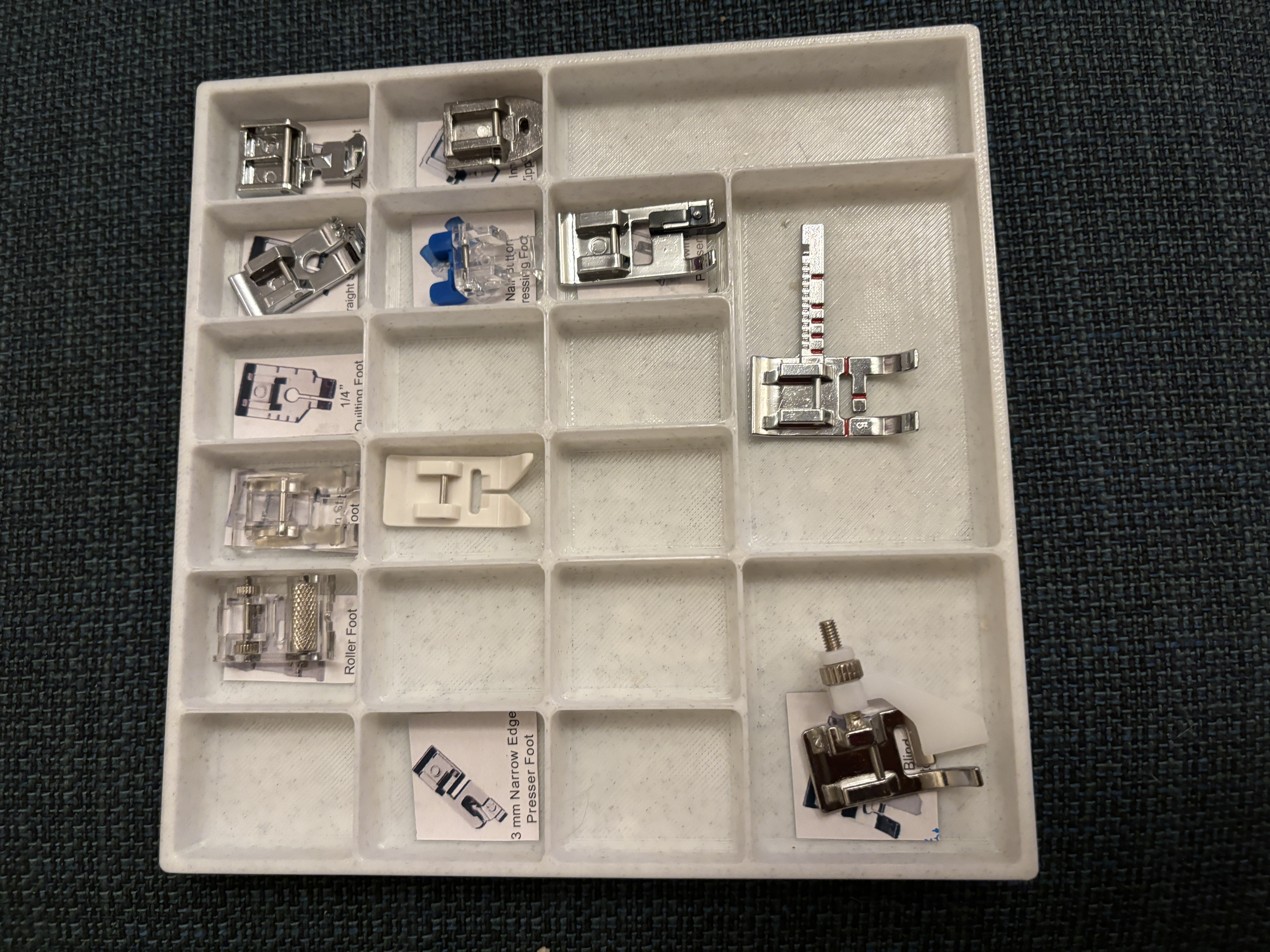 Gridfinity sewing feet box