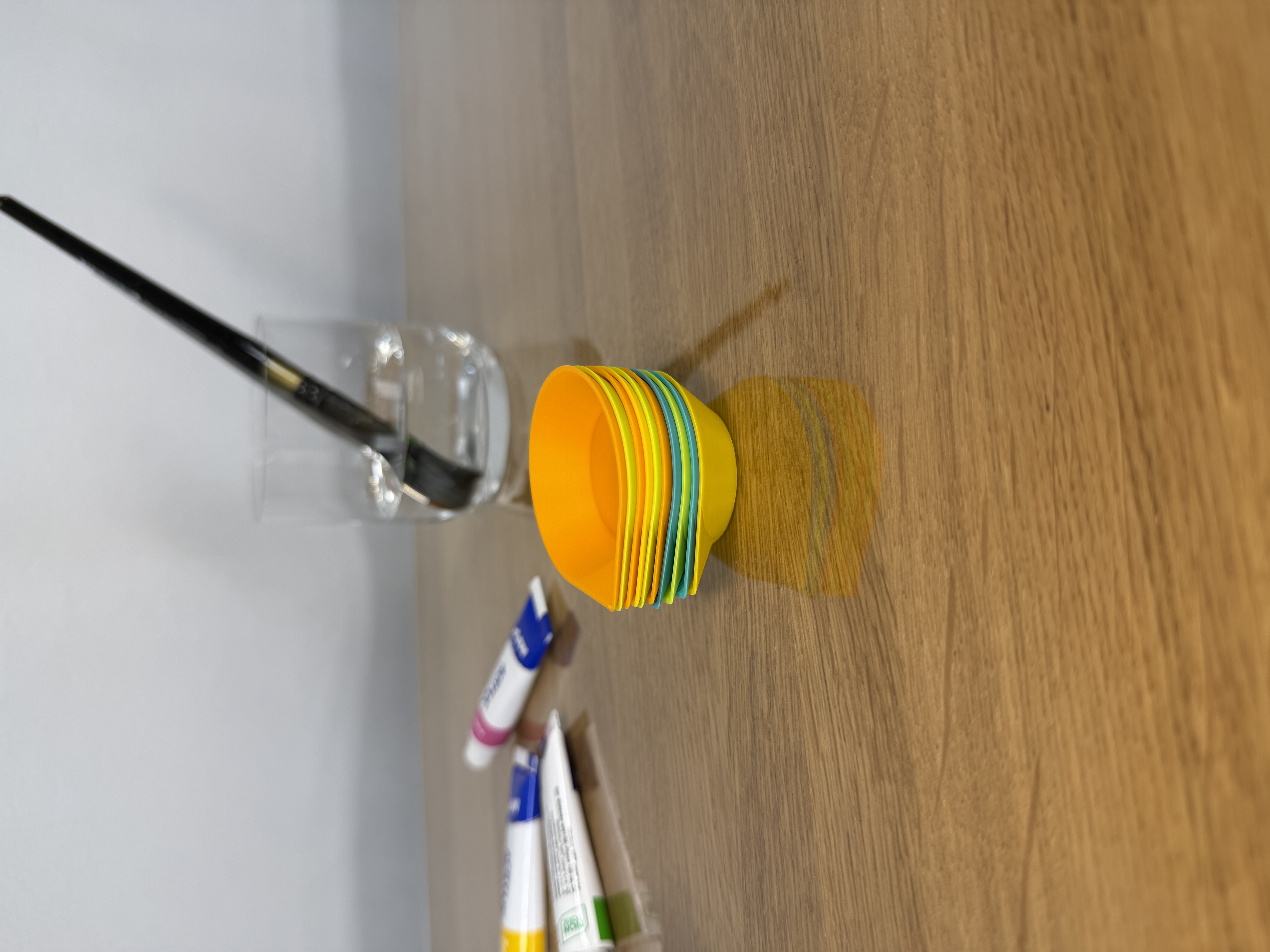 Miniatura 3 do modelo 3D Stackable Paint Mixing Cup