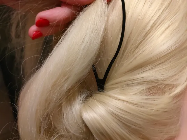 Braiding tool