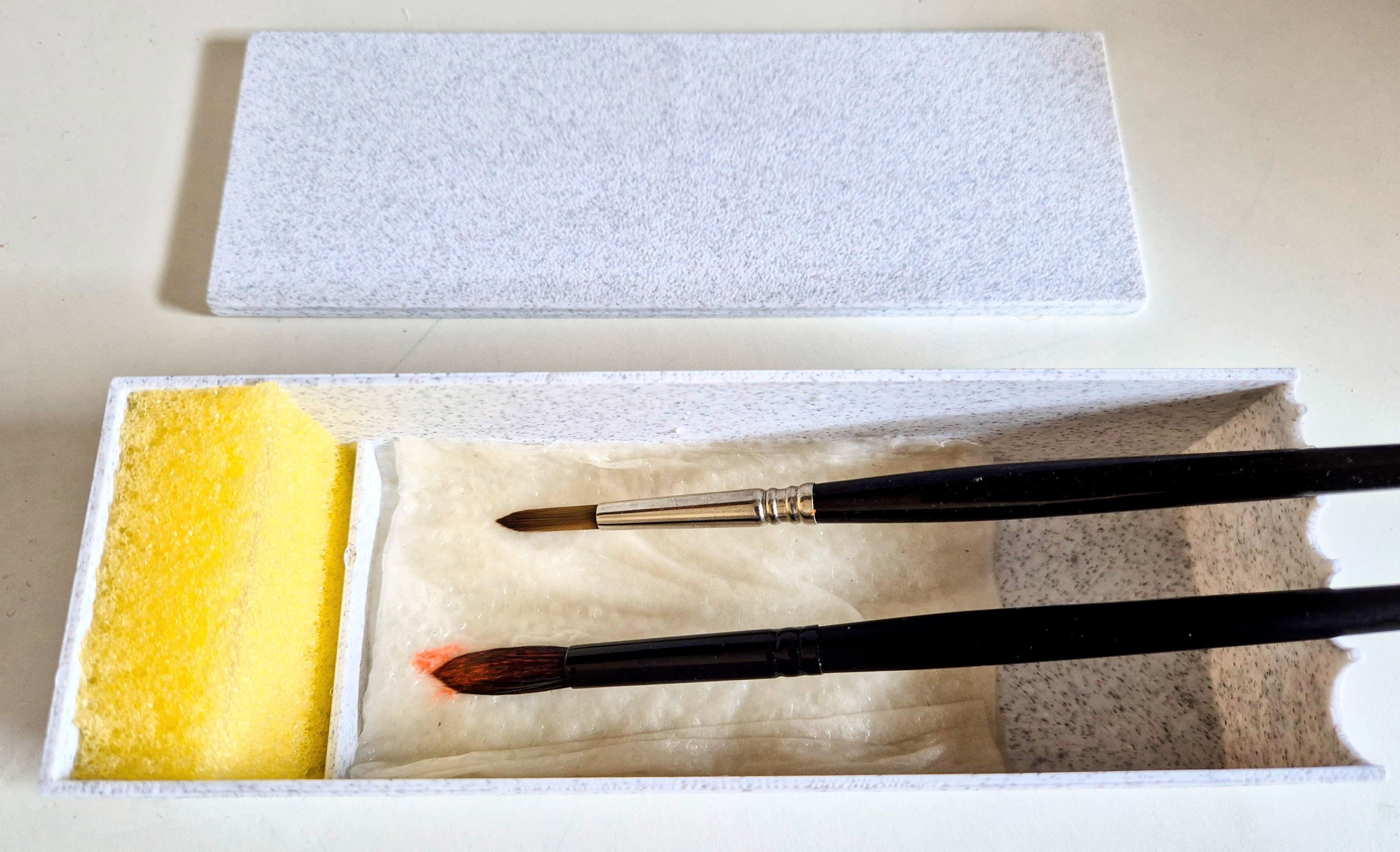 Paint Brush Humidifier for Watercolor and Acrylic 3D model
