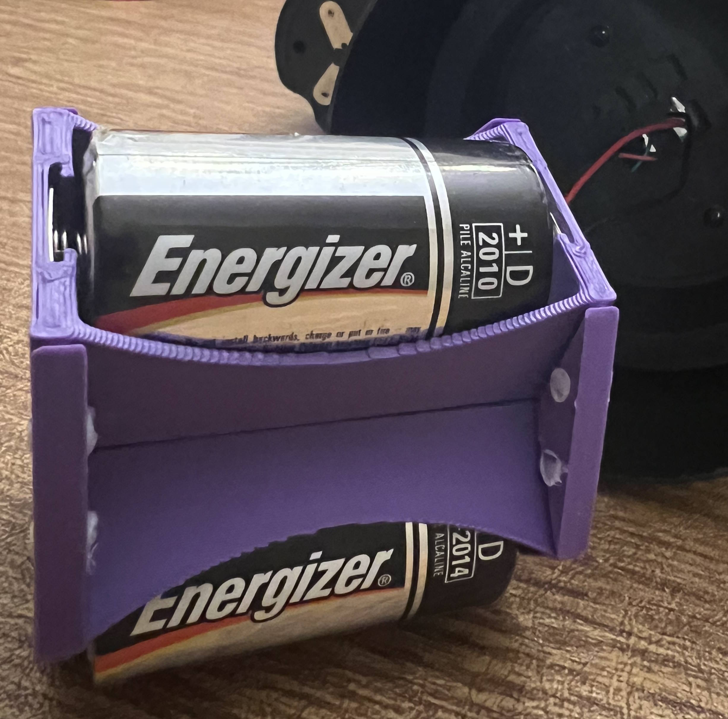 Miniatura 2 do modelo 3D Hexagonal 3 Cell D Battery Holder