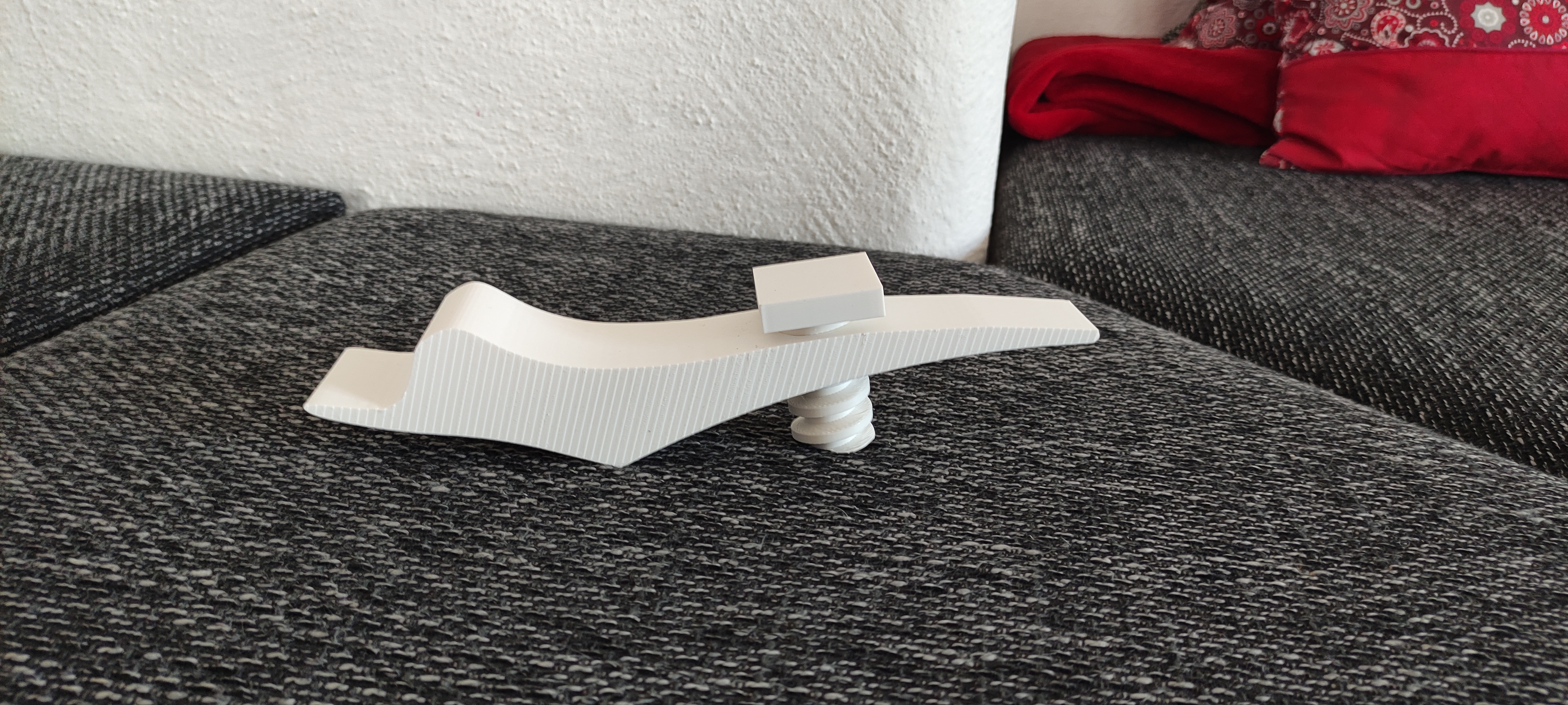 Adjustable Door Lifter