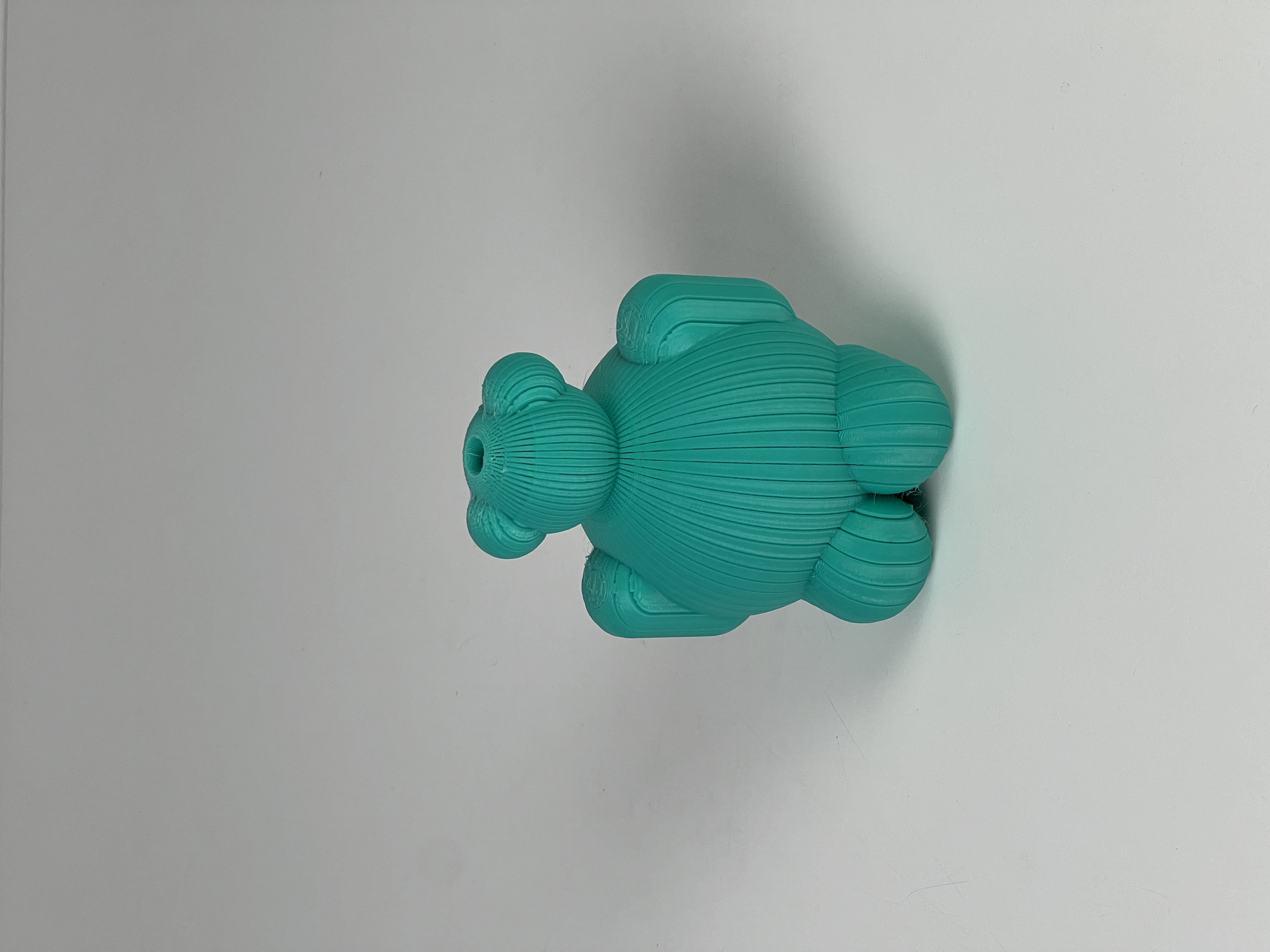 Miniatura 2 do modelo 3D CUTE MINIMALISTIC BEAR FIGURE