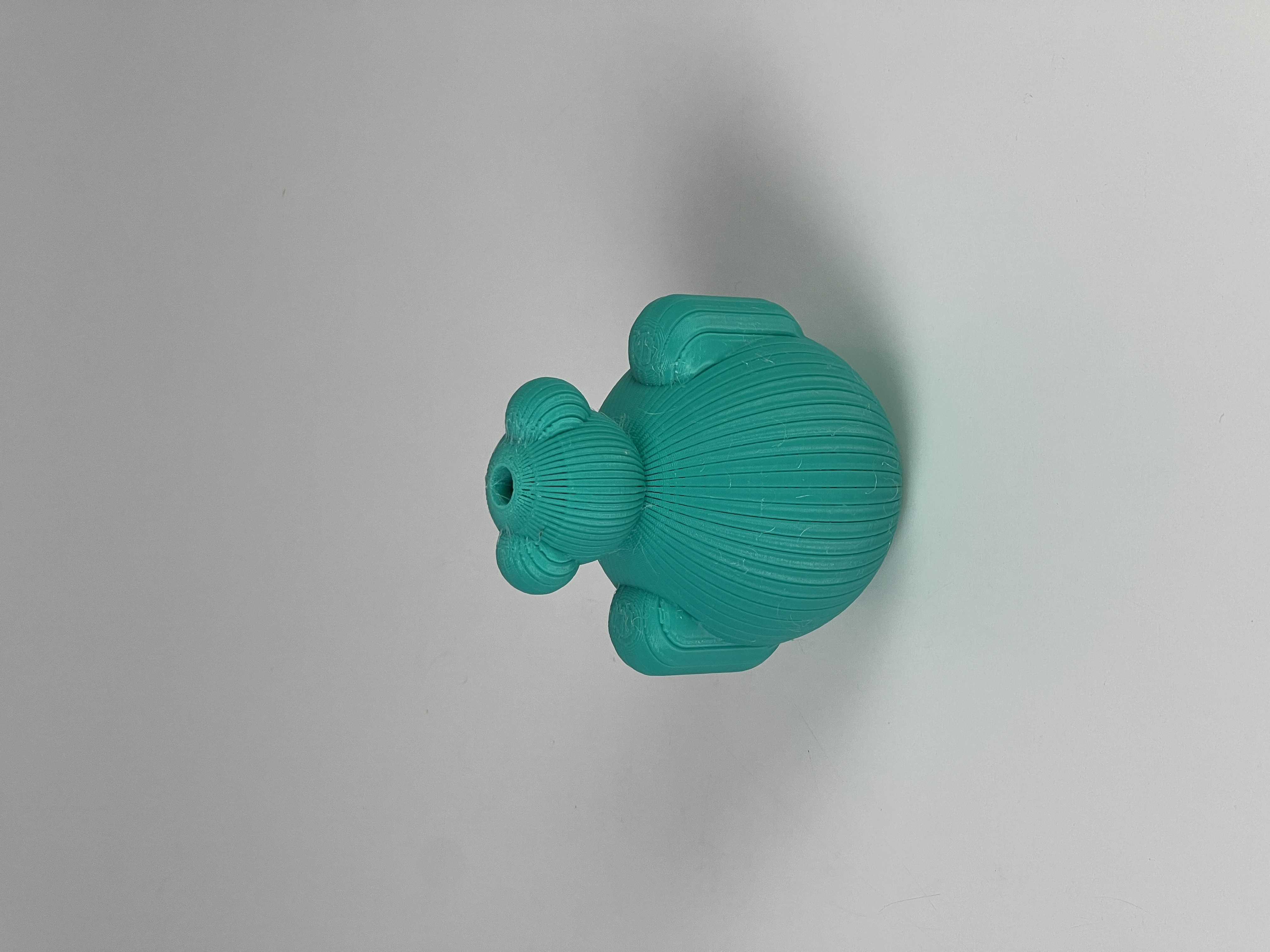 Miniatura 4 do modelo 3D CUTE MINIMALISTIC BEAR FIGURE