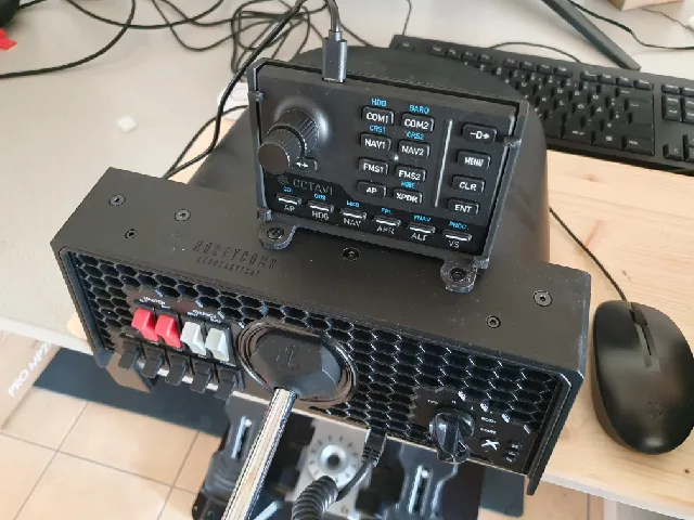 Octavi IFR-1 mount on Honeycomb (Alpha or Bravo)