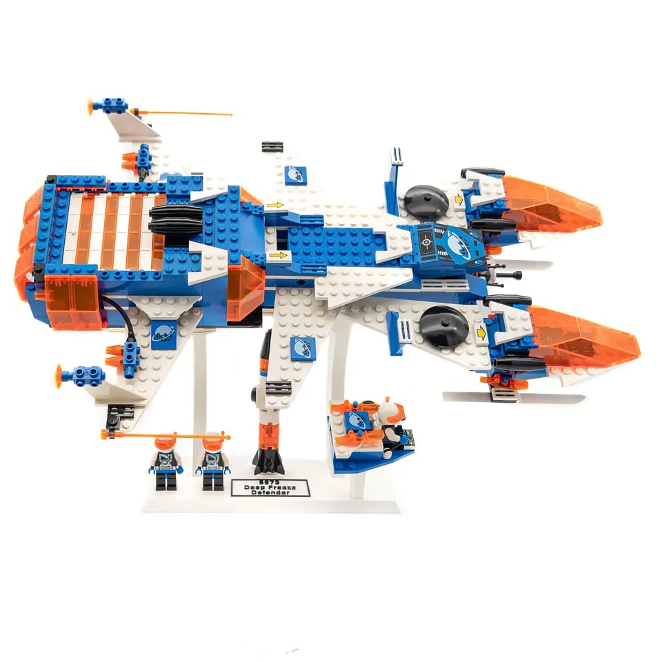 Display Stand for LEGO 6973 Ice Planet 2002 - Deep Freeze Defender