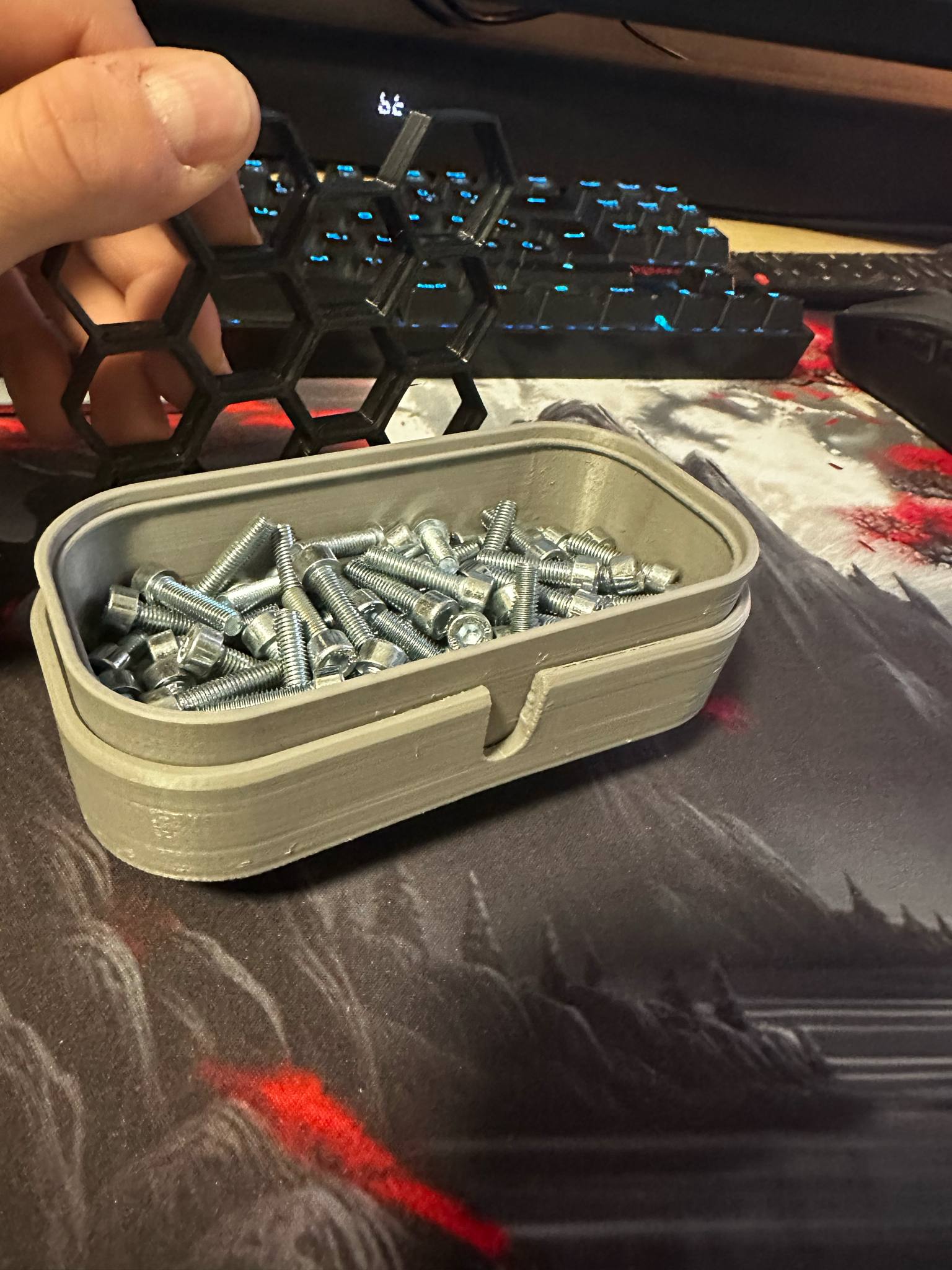 screw holder for Honeycomb storage wall