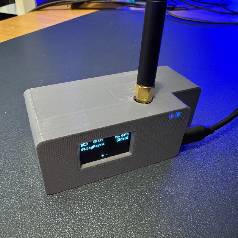 TTGO Lora32 T3 18650 case by CJPrints | Download free STL model