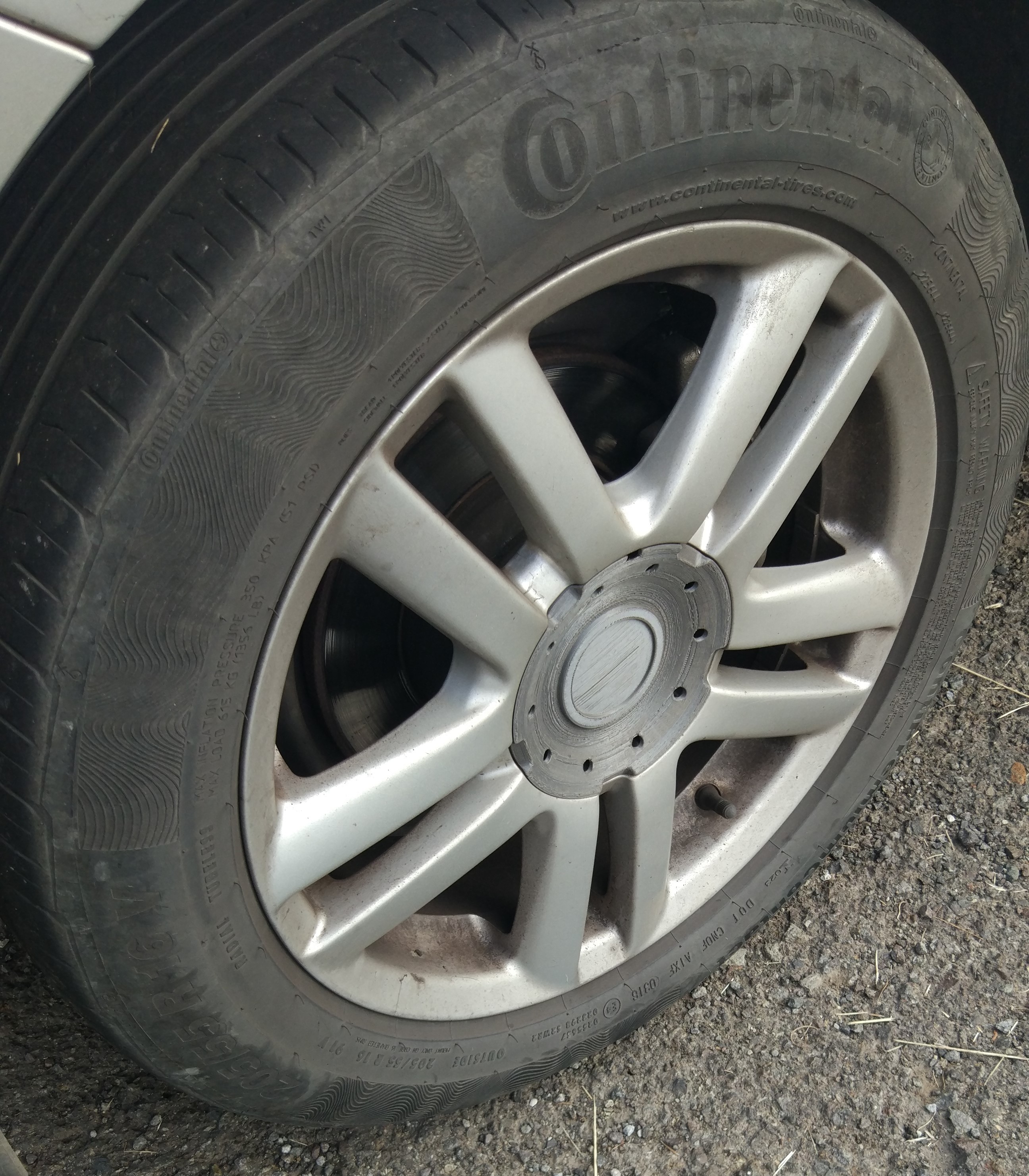 VW wheel bolt cover