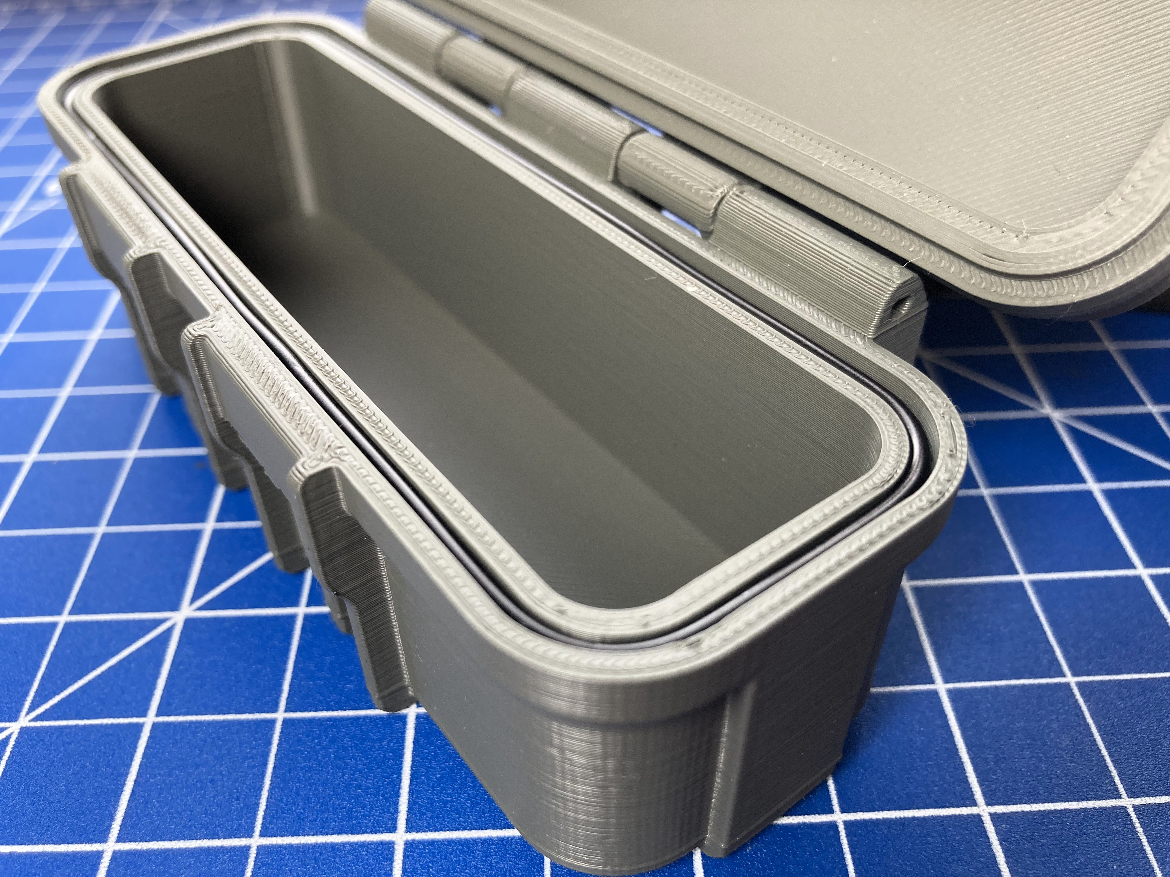 Thumbnail 7 of 3D model Rugged Storage Box (Parametric, Screwless)