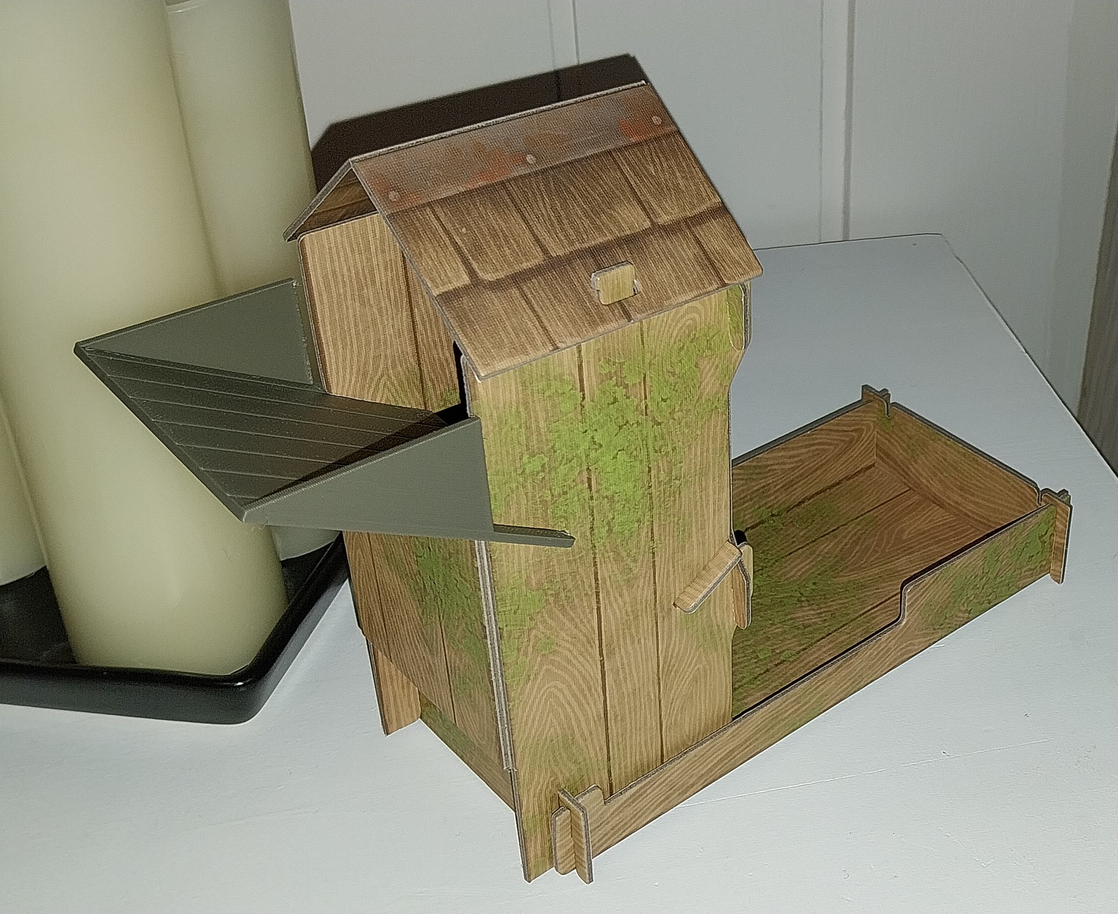 Funnel for Wingspan birdhouse