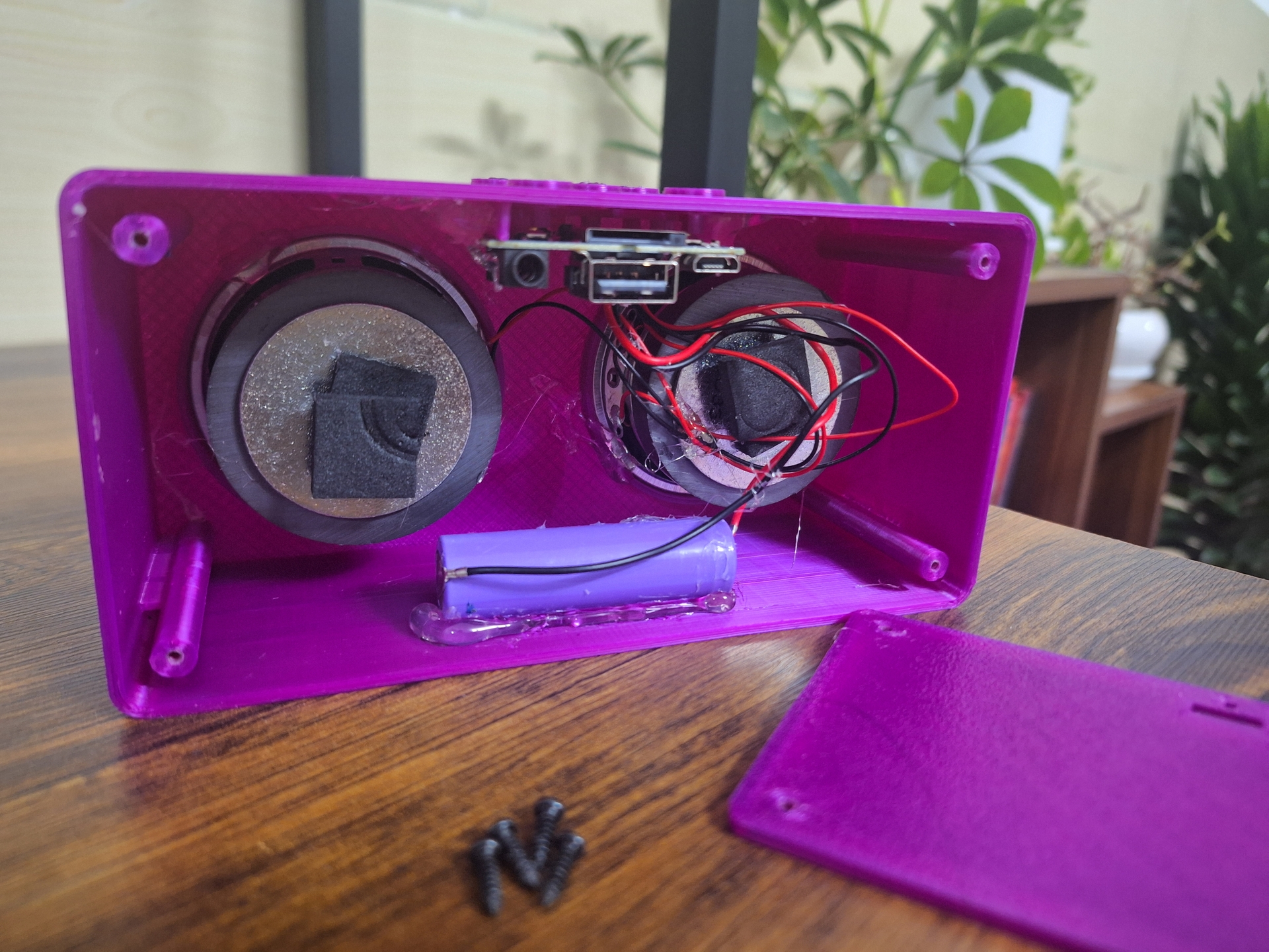 speaker-box-for-tg-113-by-abas-dolati-download-free-stl-model