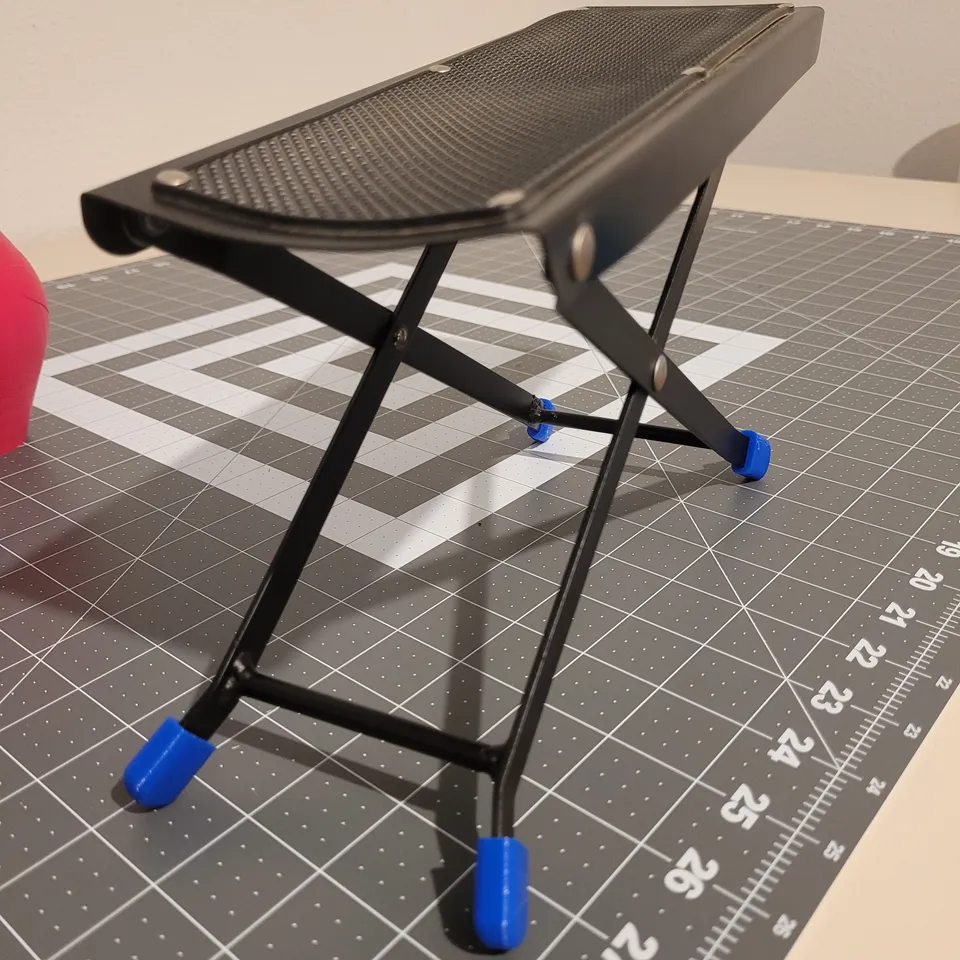 Aluminum Guitar Foot Rest With Carbon Fiber Surface Finland