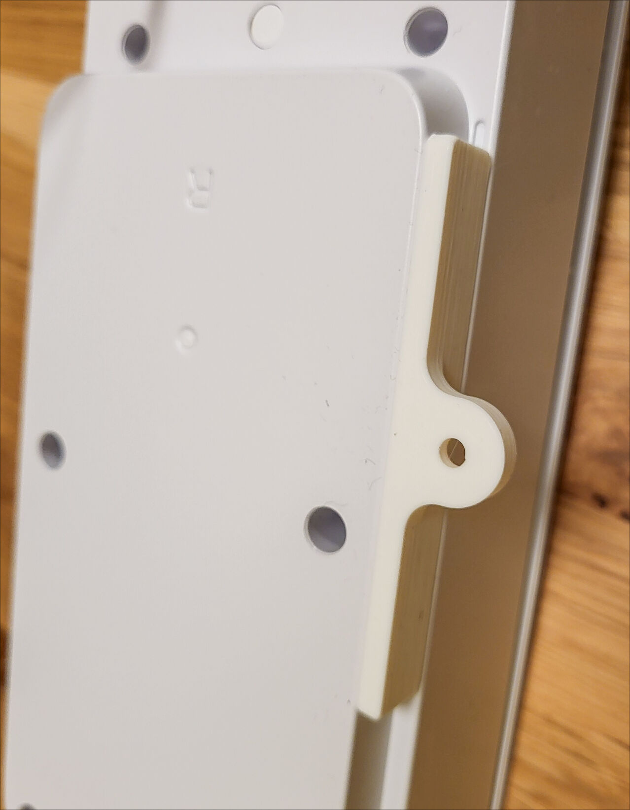 Miniatura 4 do modelo 3D Logitech Z207 Speaker bracket