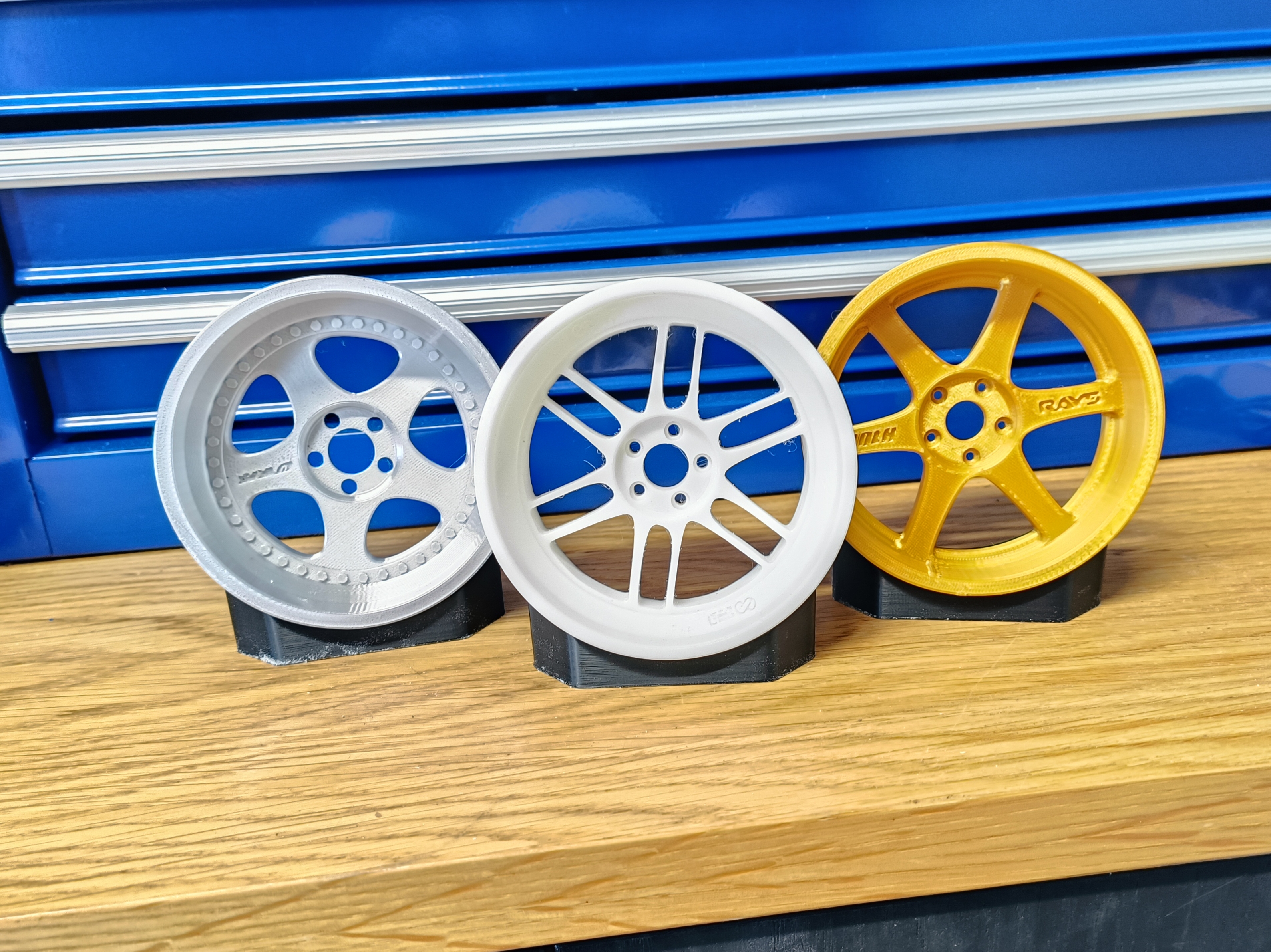 Stand for the jdm wheel coasters available here on printables