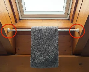 Replacement feet for a towel- or shower curtain rod
