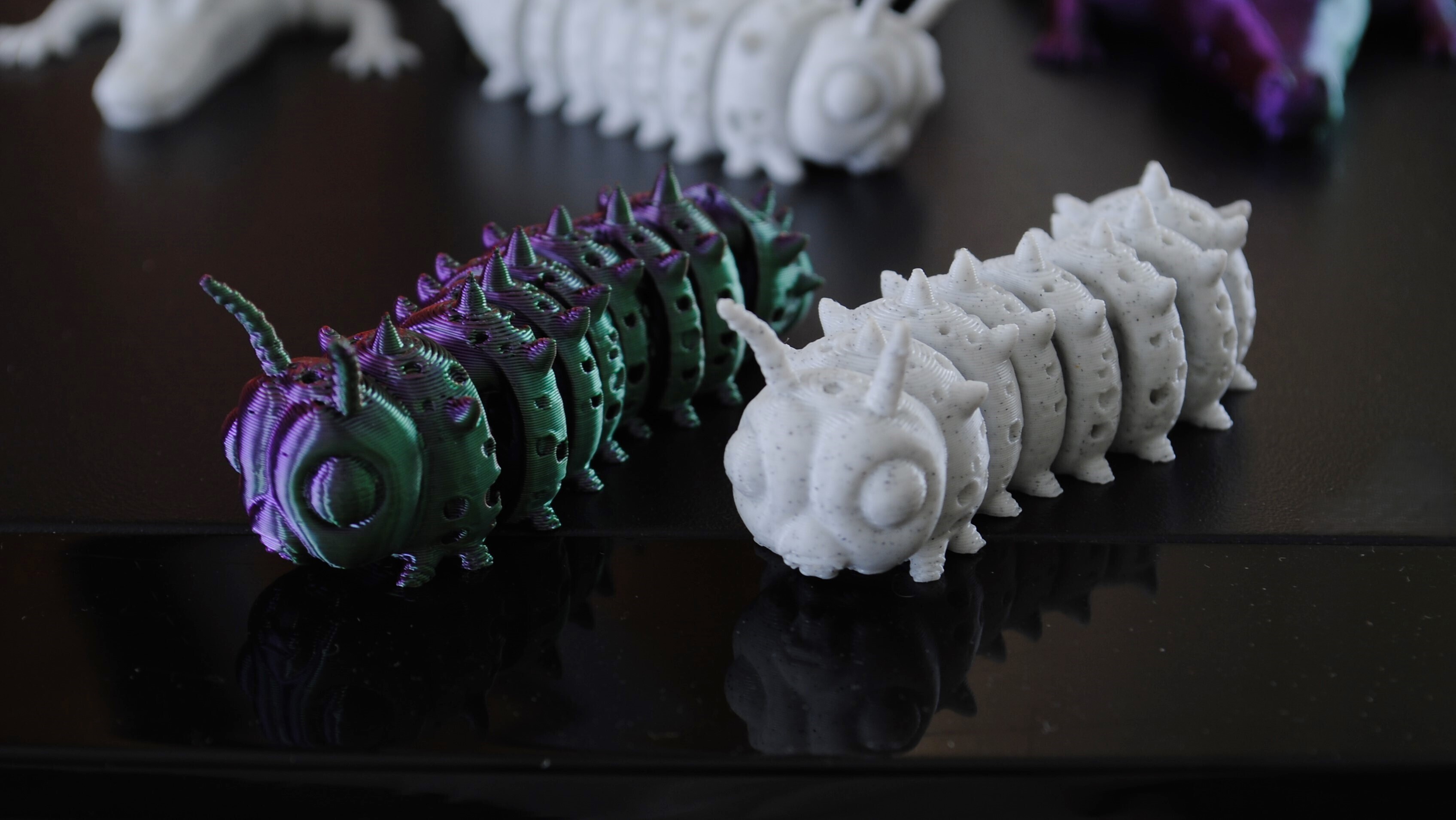 Flexy caterpillar