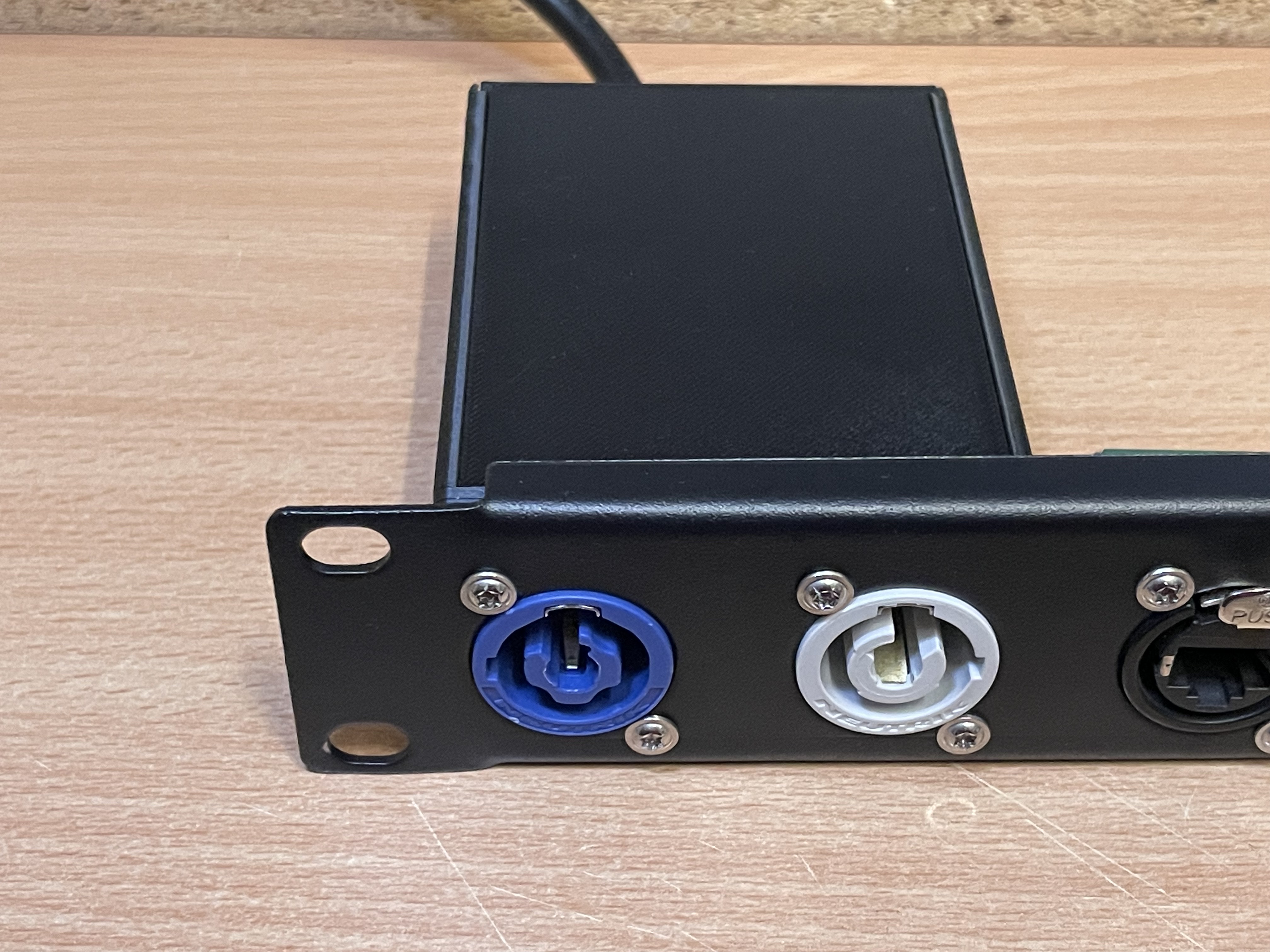 Rack Power Distributor