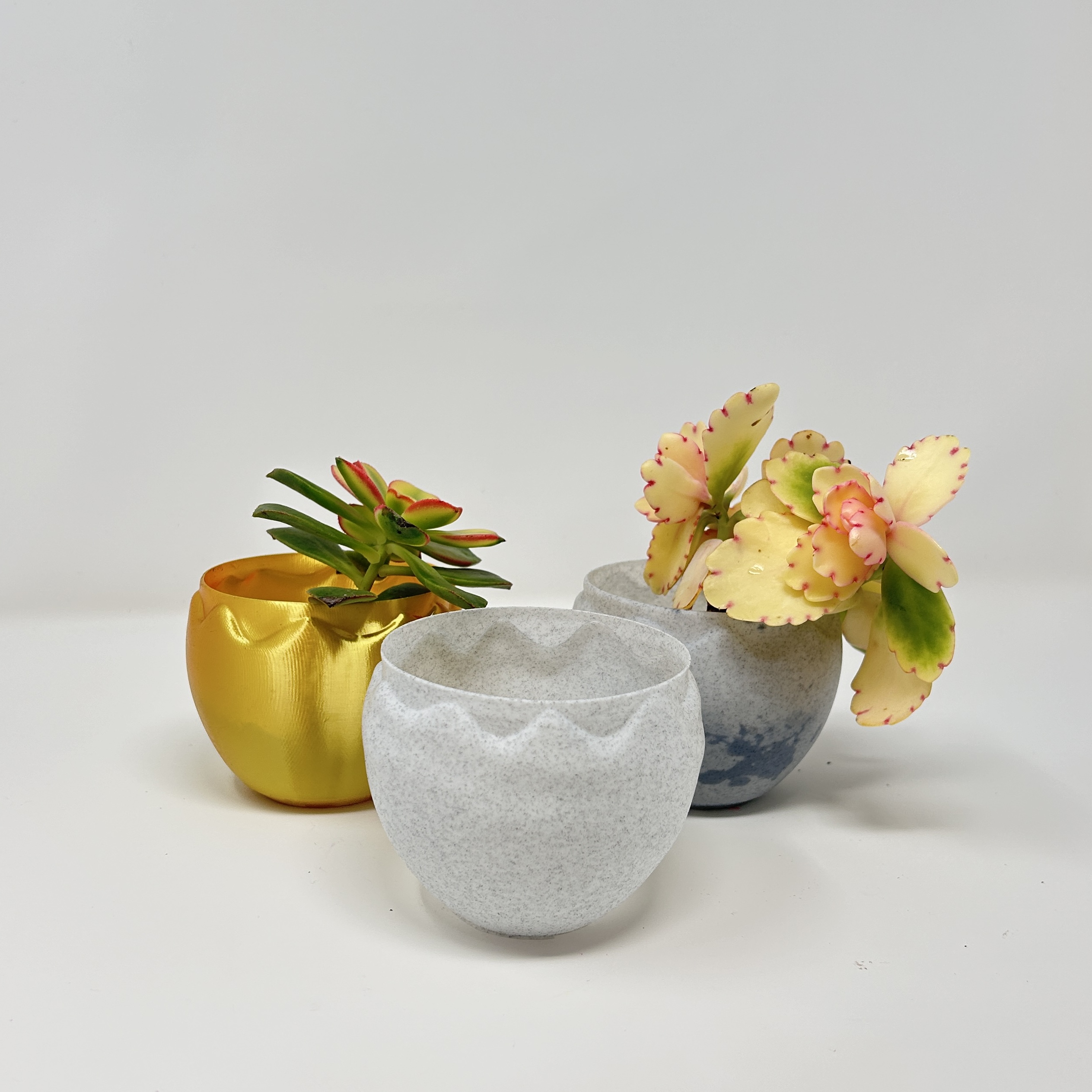 Vase Mode Cracked Easter Egg Planter