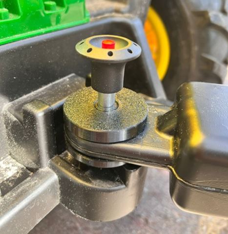 Adapter PegPerego Traktor auf RollyToys Anhänger