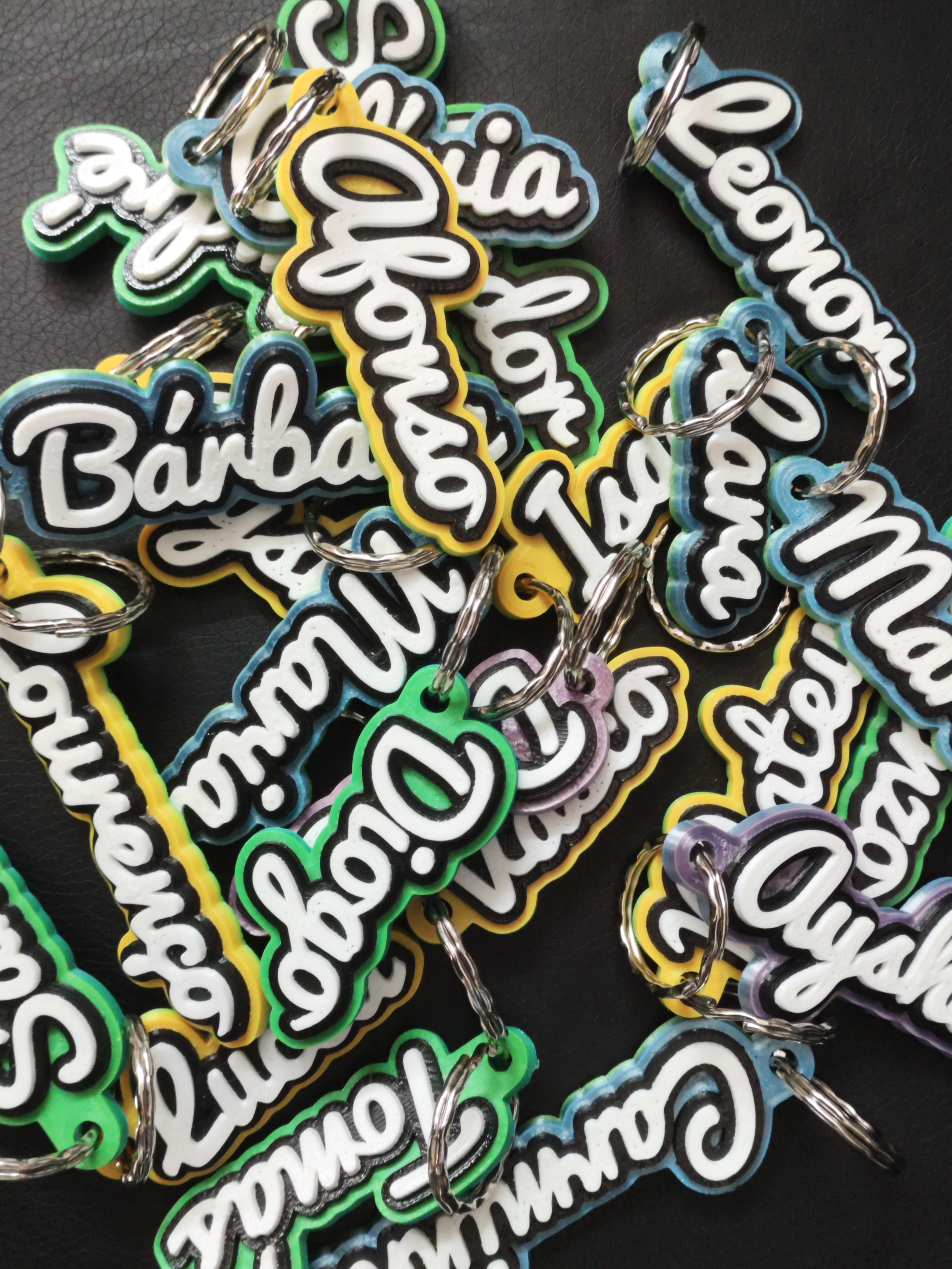 Customizable name keychain / tag 3D model thumbnail