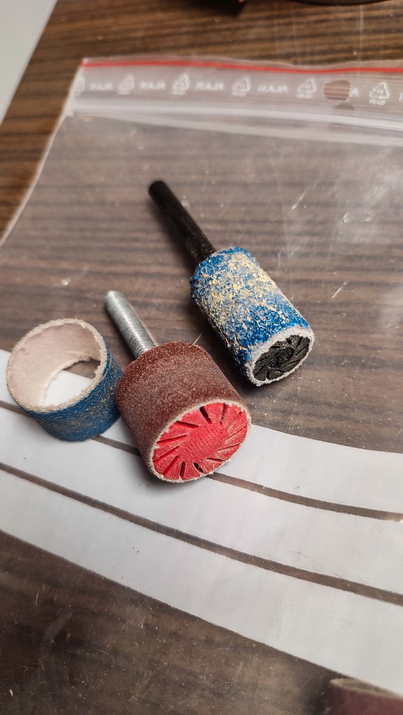 Abrasive sleeve holder
