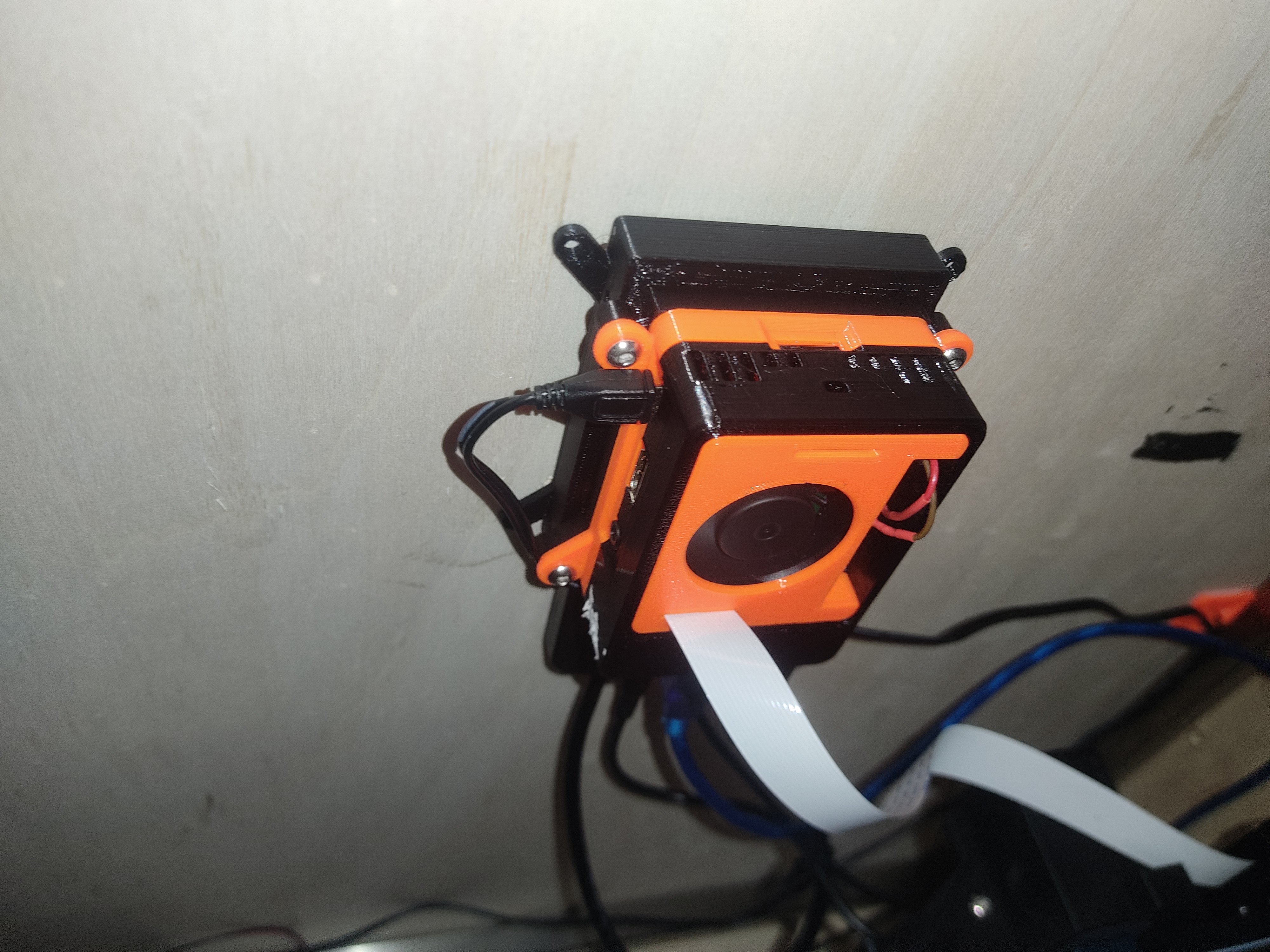 Raspberry Pi SSD Gehäuse