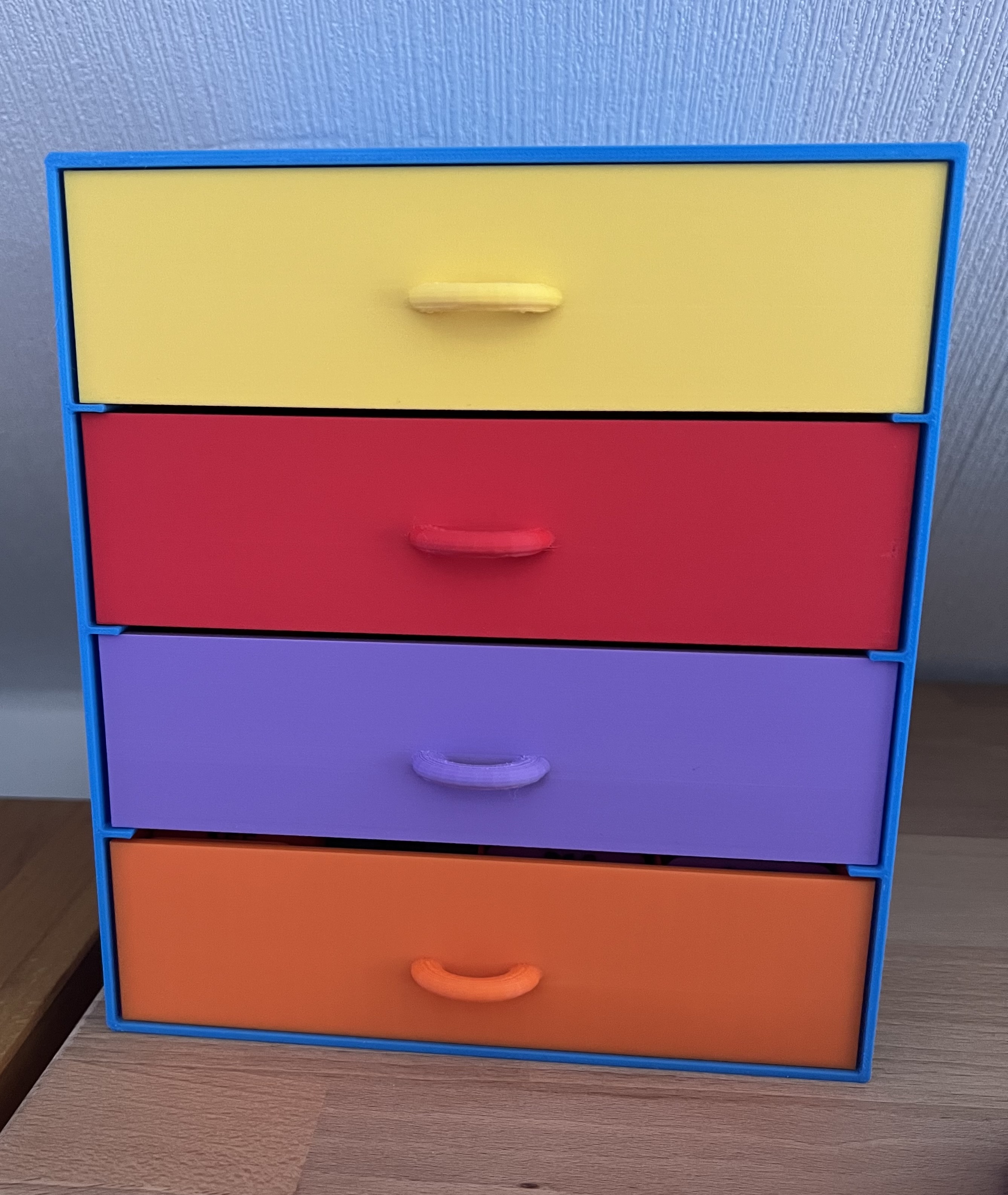 Thread Bobbin Storage