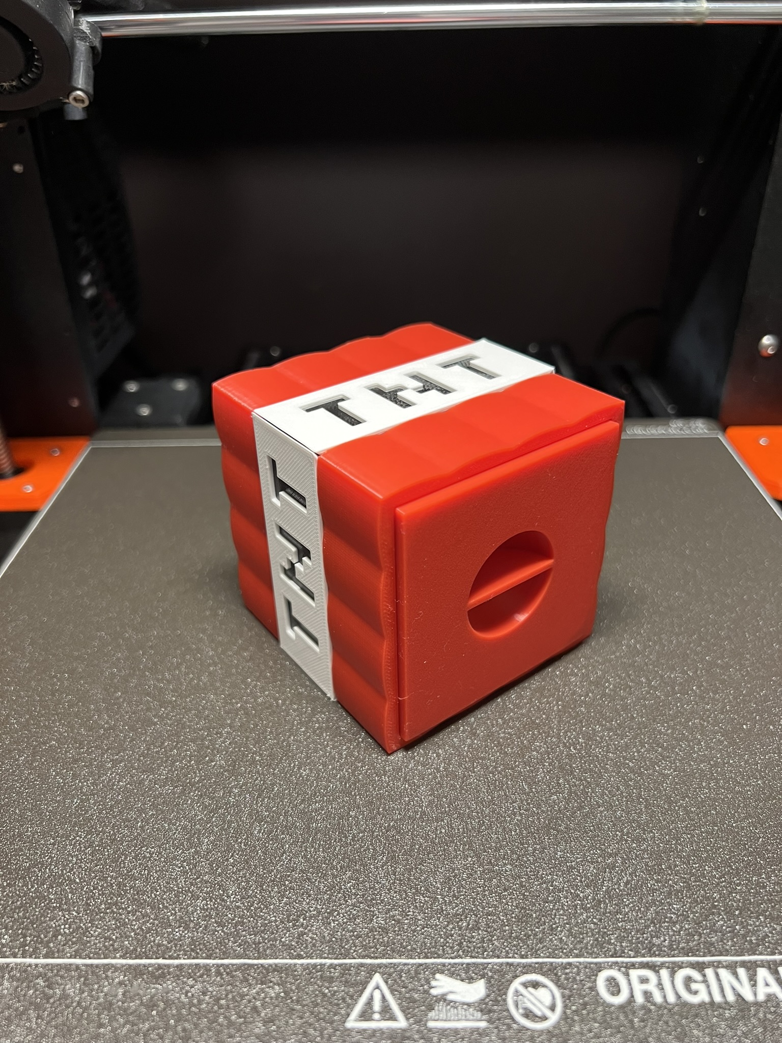 Miniatura 3 do modelo 3D Minecraft TNT Treasure Box