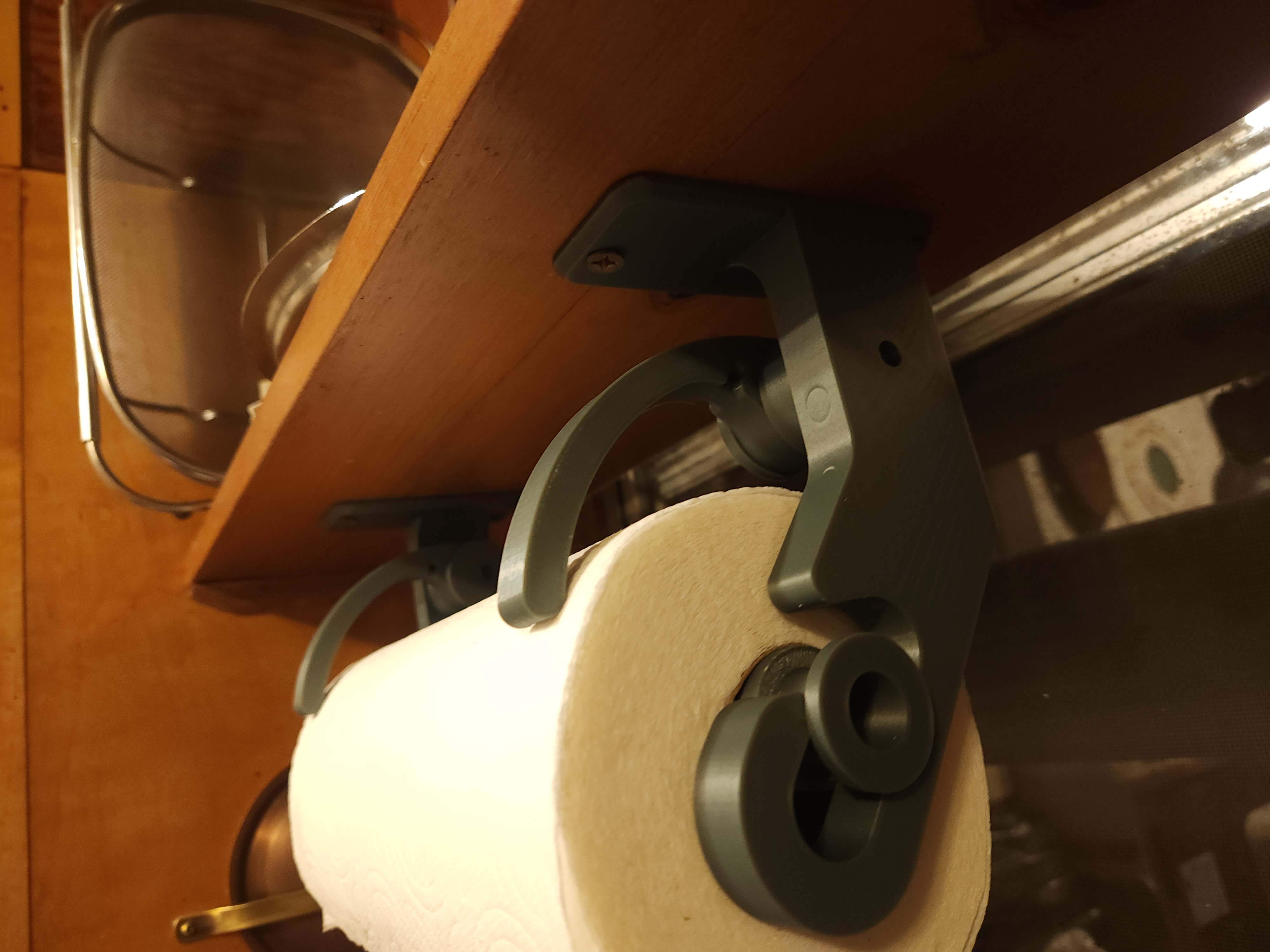 EZRip paper towel holder, top mounted - improved v2