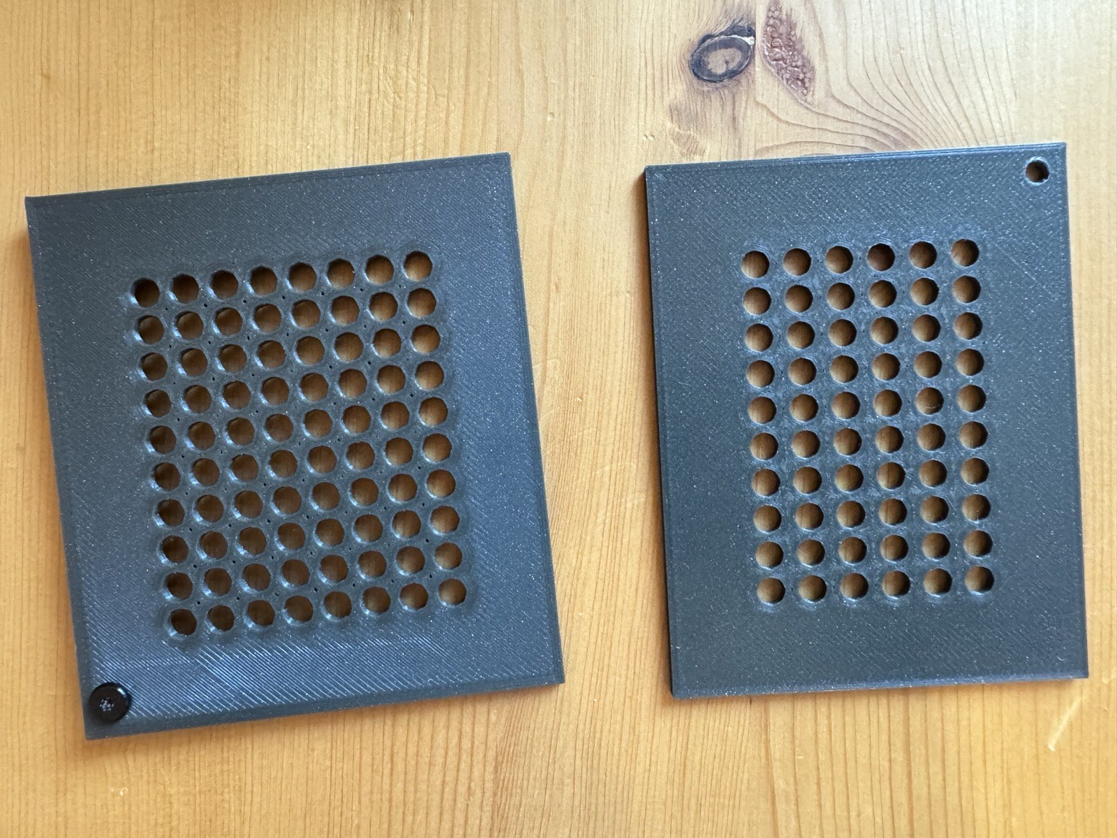 iMac 5K Display - Crossover Holders