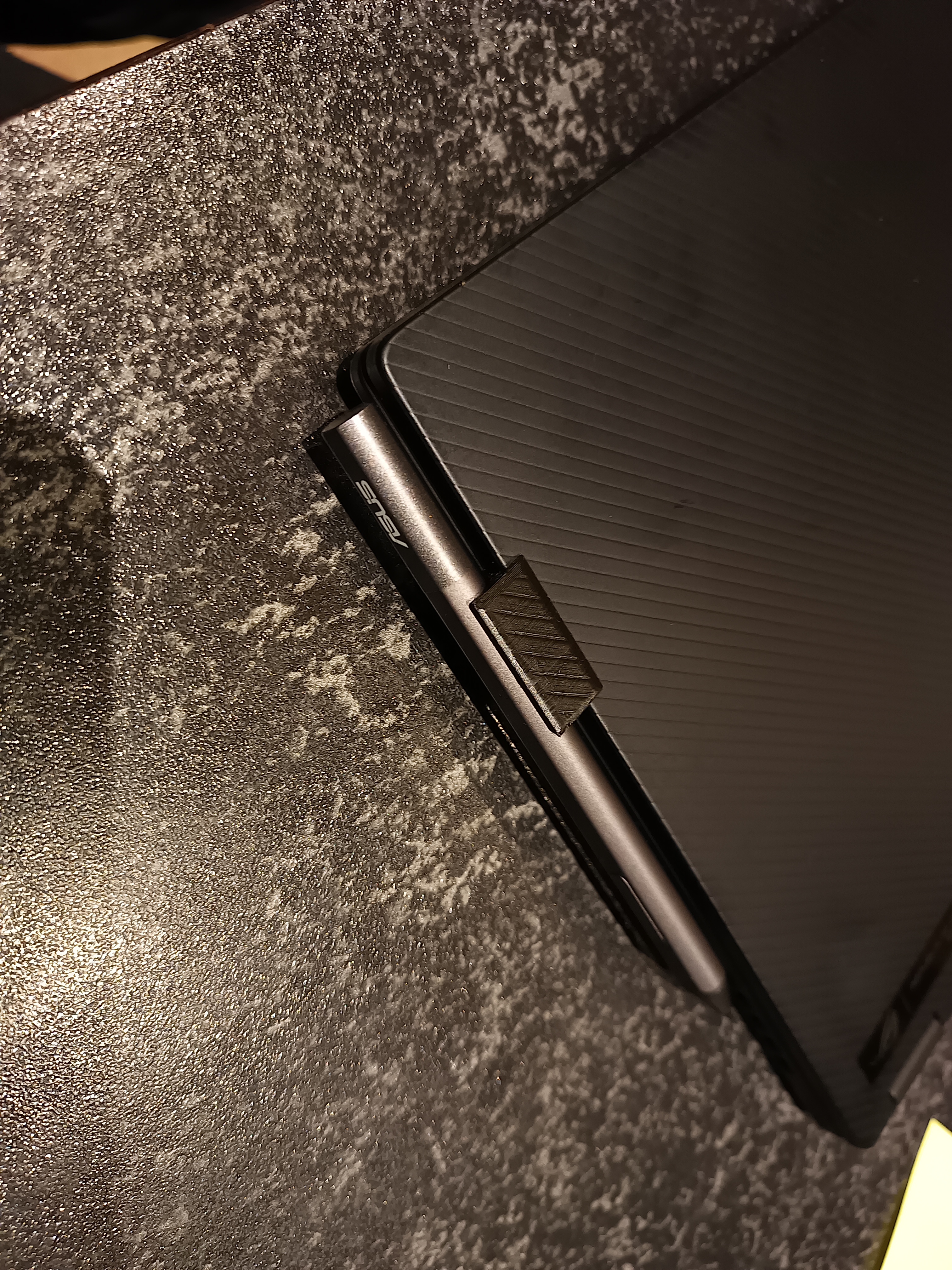 ROG Flow X13 Stylus holder