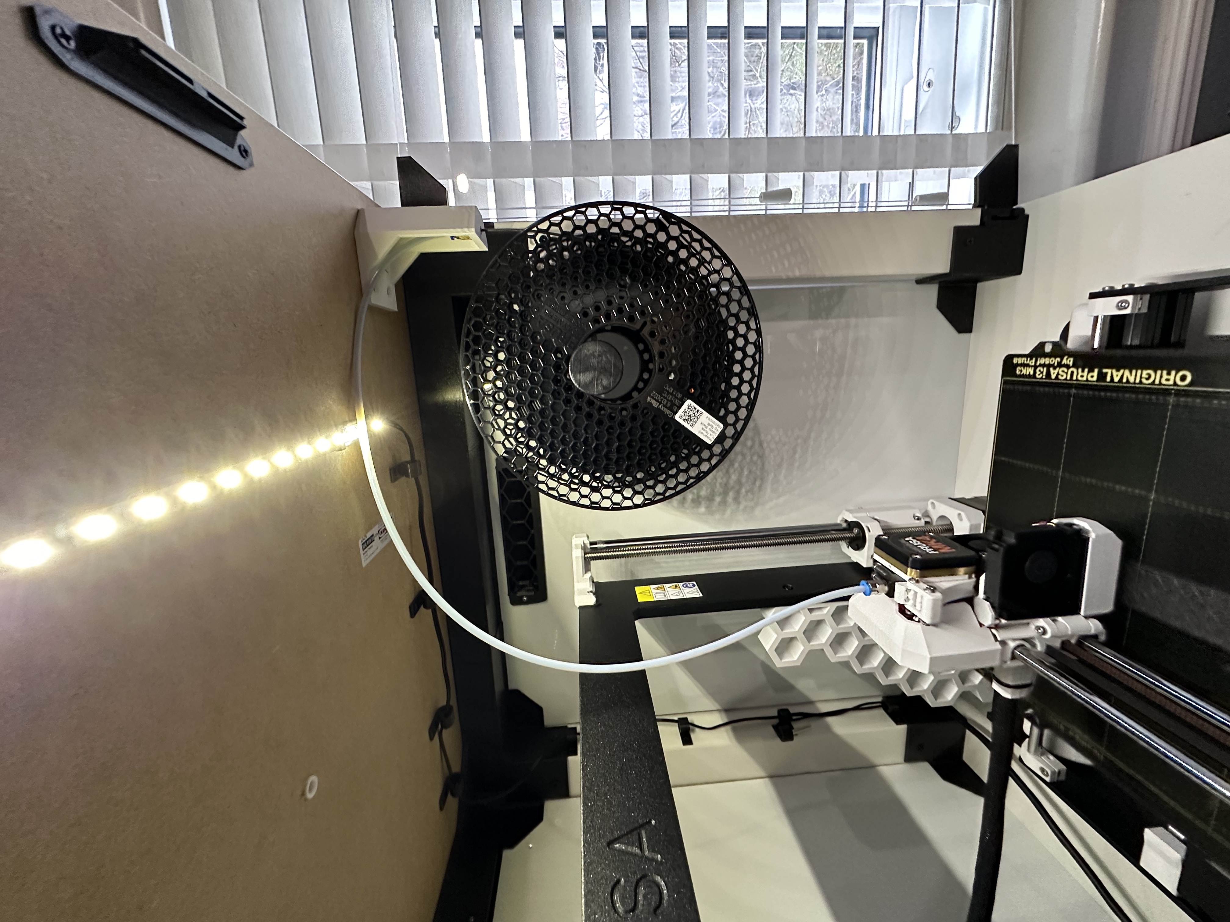 Prusa MK4 Spool Holder for a Prusa LACK enclosure