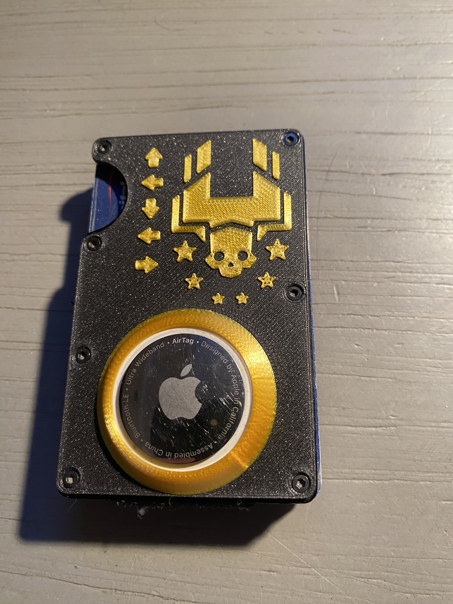 HellDiver Ridge Wallet with Airtag