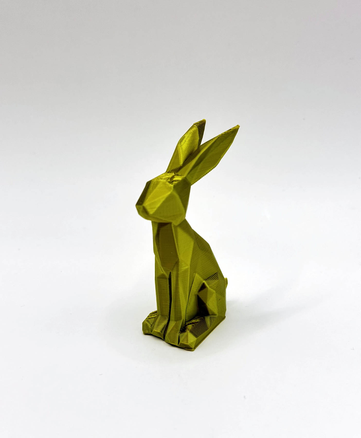 Miniatura 2 do modelo 3D Lowpoly Easter Bunny