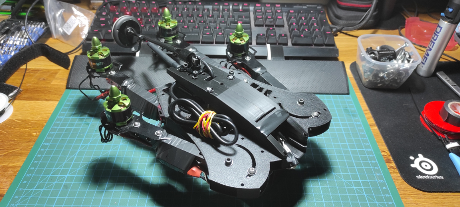 Miniatura 2 do modelo 3D Foldable Drone Quadcopter v1