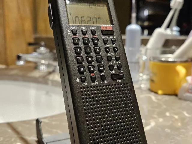 TECSUN Radio PL-368 Stand 2nd edition